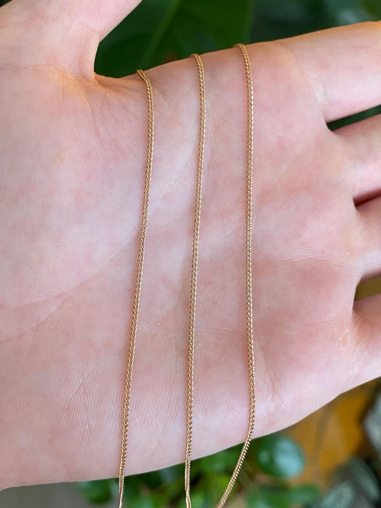 Vintage Solid 18k Yellow Gold Dainty Curb Chain Necklace - 19.75 inches