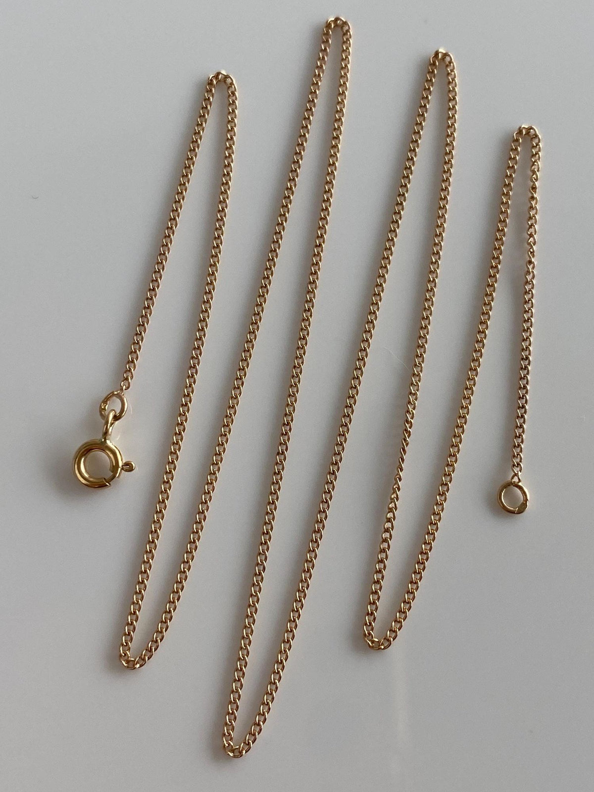 Vintage Solid 18k Yellow Gold Dainty Curb Chain Necklace - 19.75 inches
