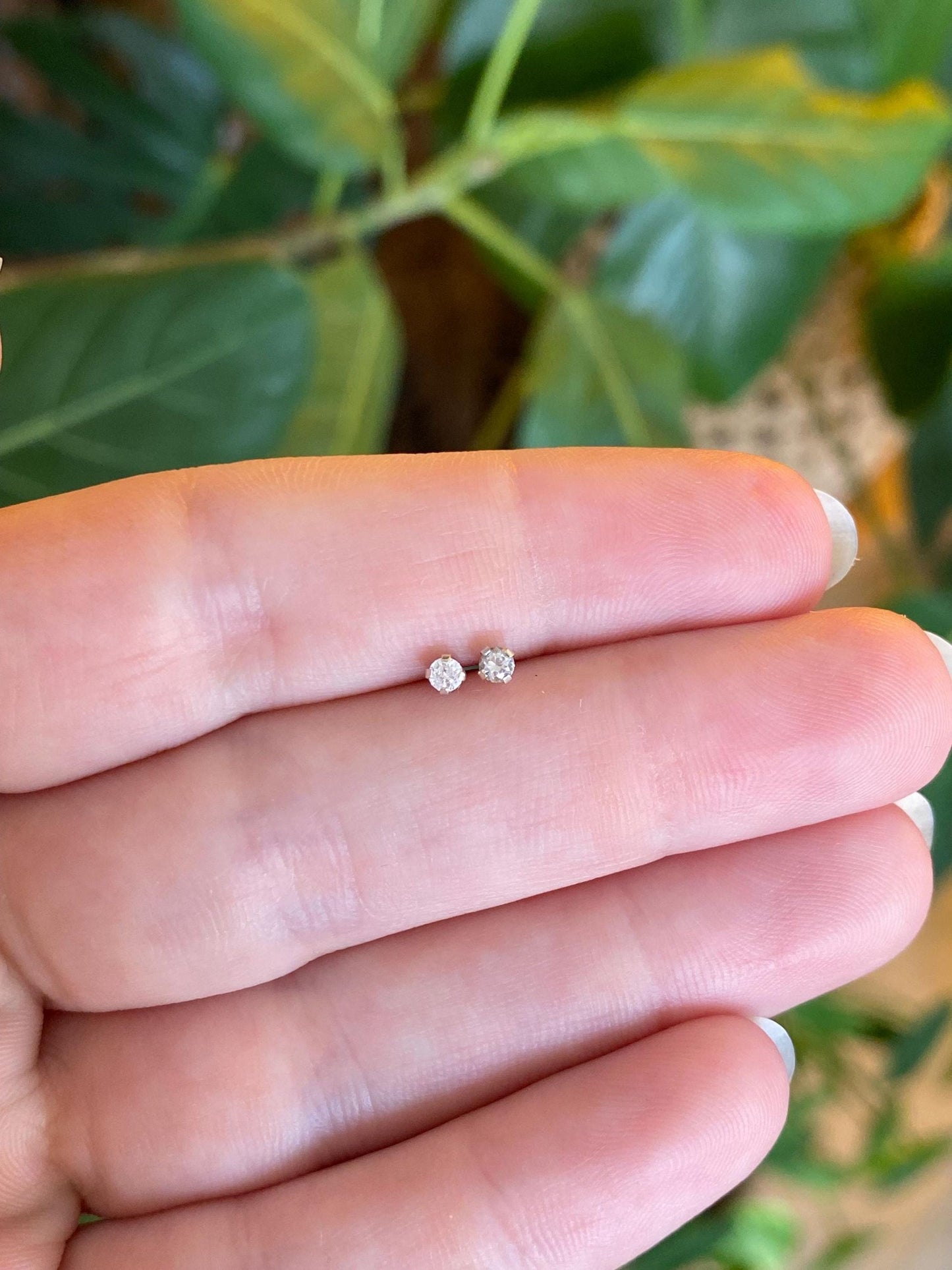 Vintage Solid 14k White Gold Clear Sapphire Studs