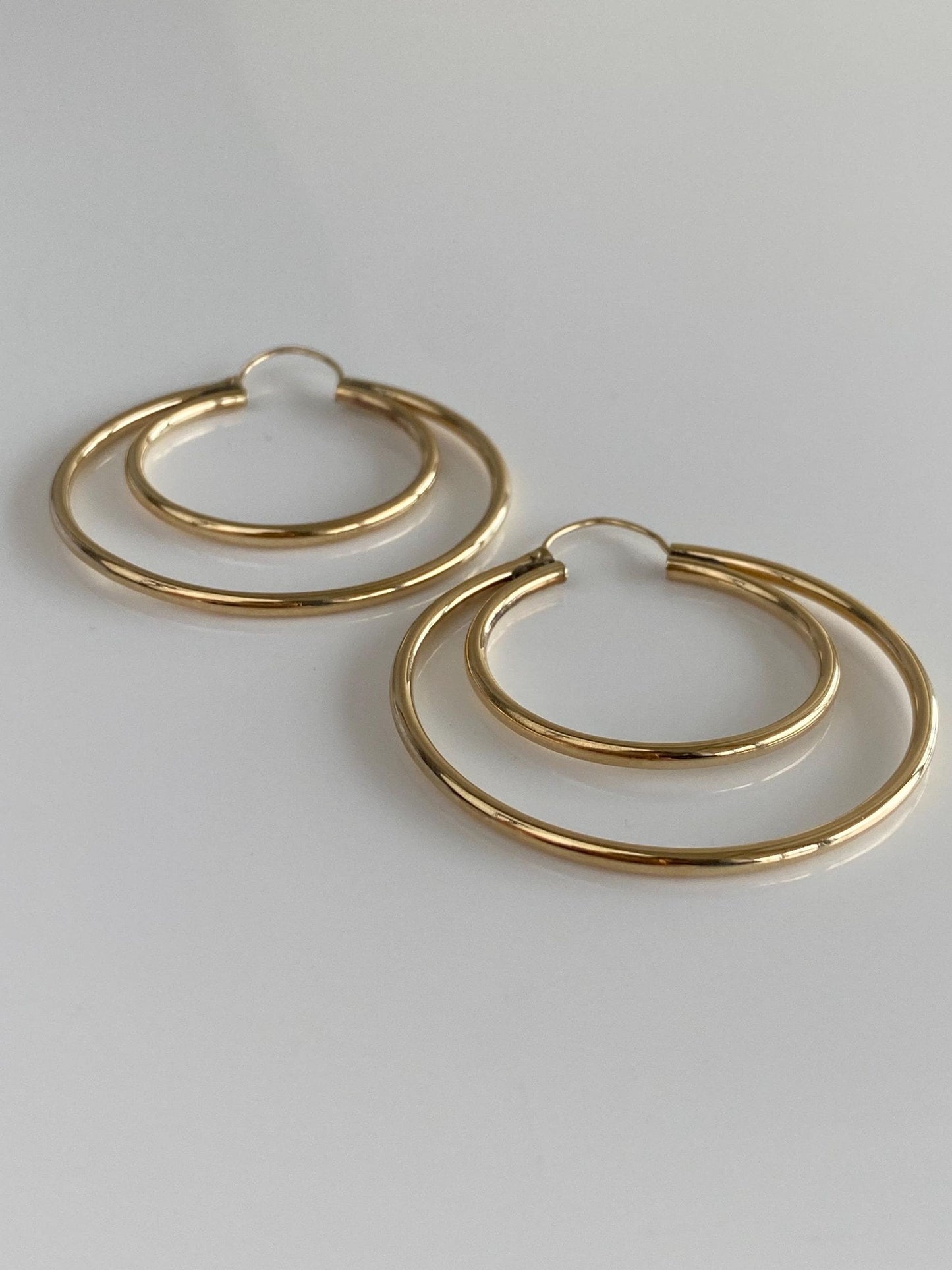 Vintage 14k Yellow Gold Double Hoop Earrings