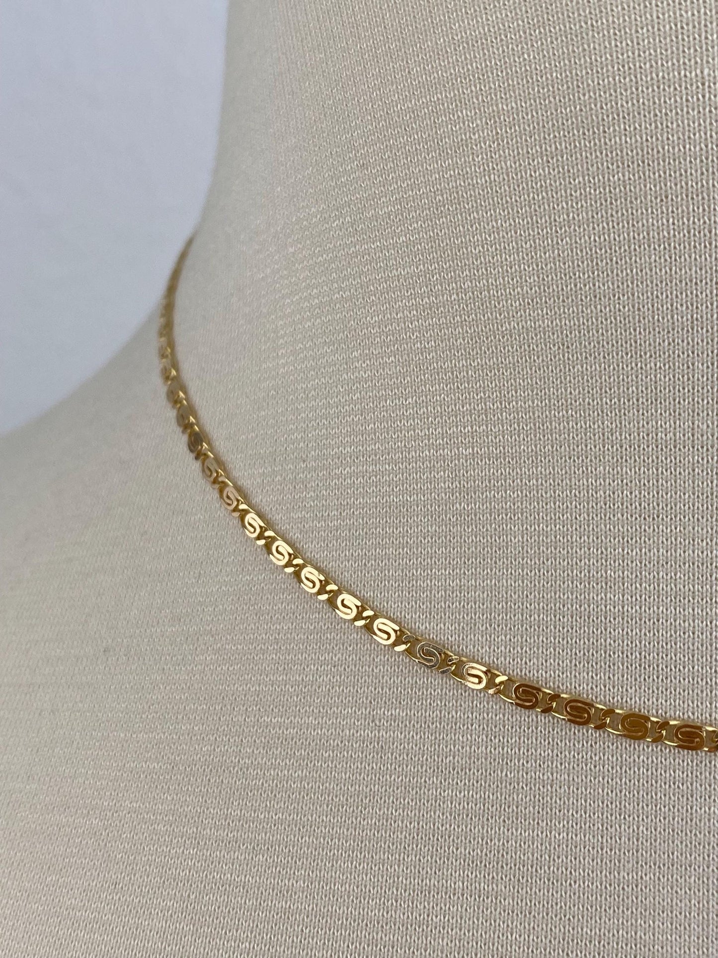 Vintage Solid 14k Yellow Gold Spiral Link Chain Necklace - 16 inches
