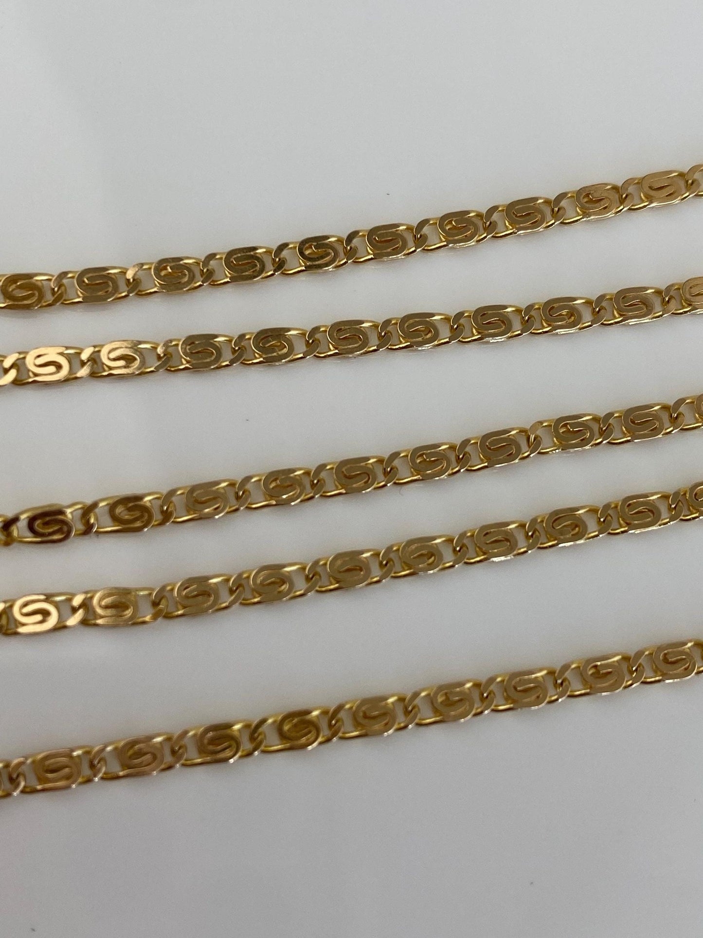 Vintage Solid 14k Yellow Gold Spiral Link Chain Necklace - 16 inches