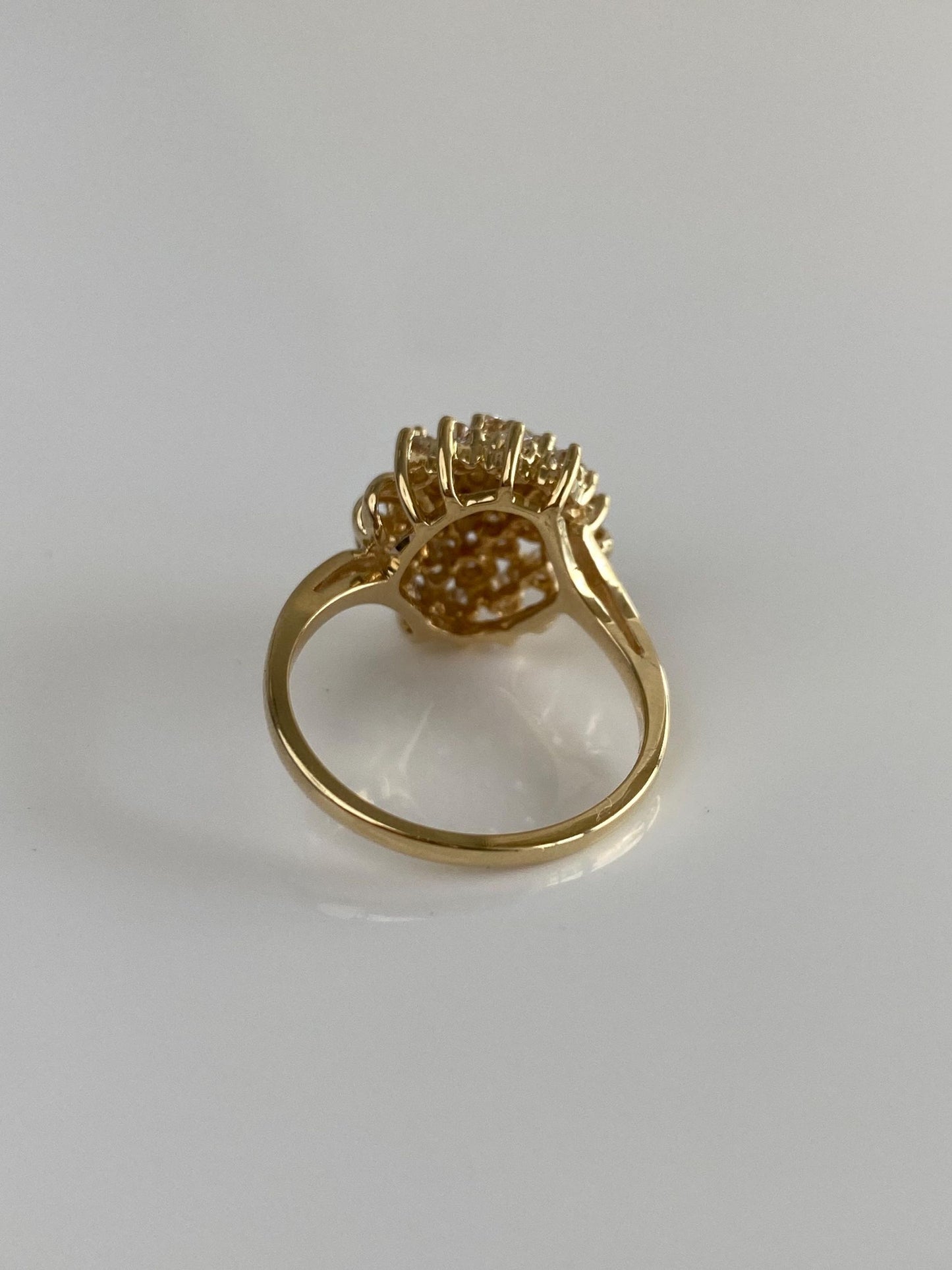 Vintage Solid 14k Yellow Gold Diamond Cluster Ring - Size 6.25