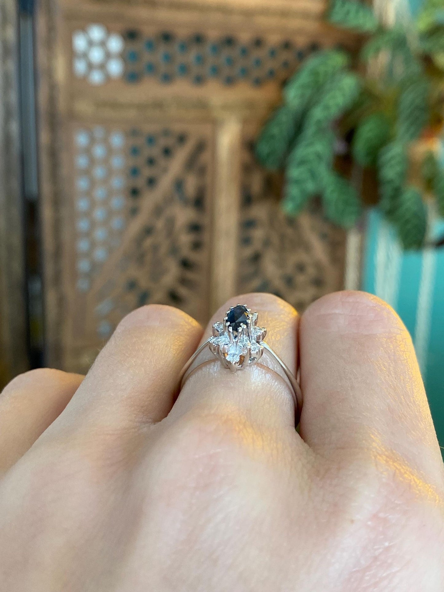Vintage Solid 14k White Gold Diamond Halo Blue Sapphire Ring - Size 7.25