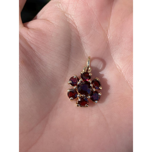 Vintage Solid 14k Yellow Gold Garnet Flower Charm