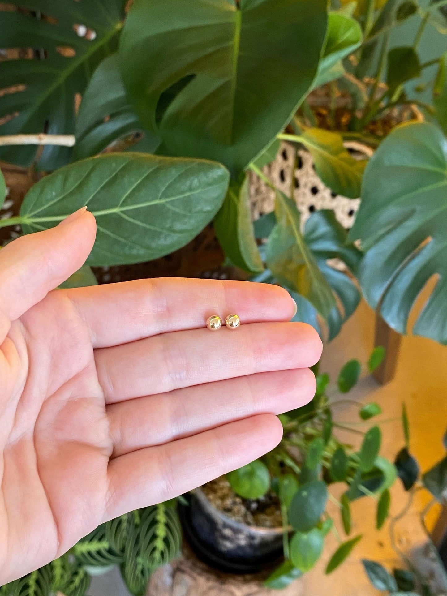 Vintage 14k Yellow Gold Ball Stud Earrings