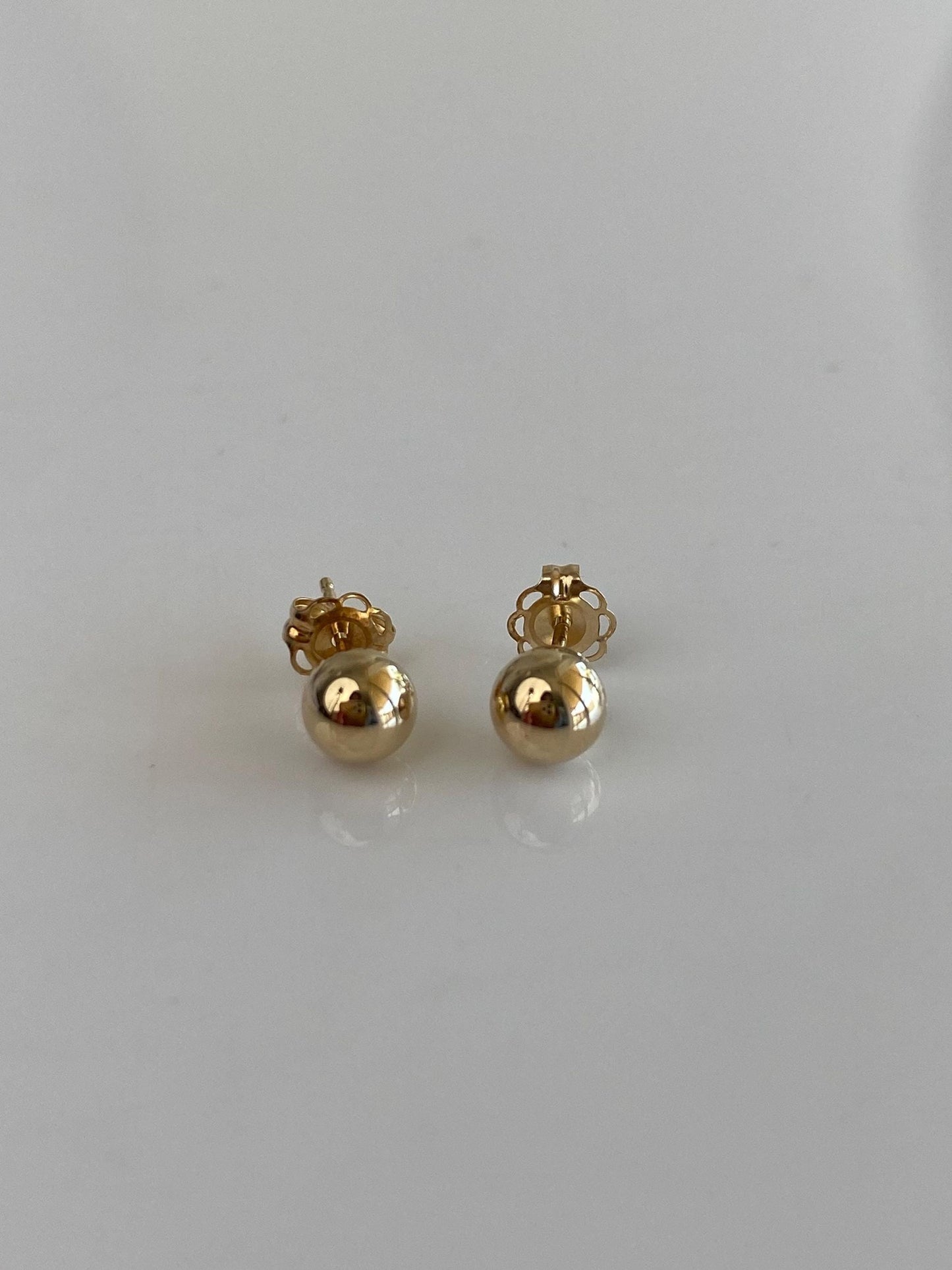 Vintage 14k Yellow Gold Ball Stud Earrings