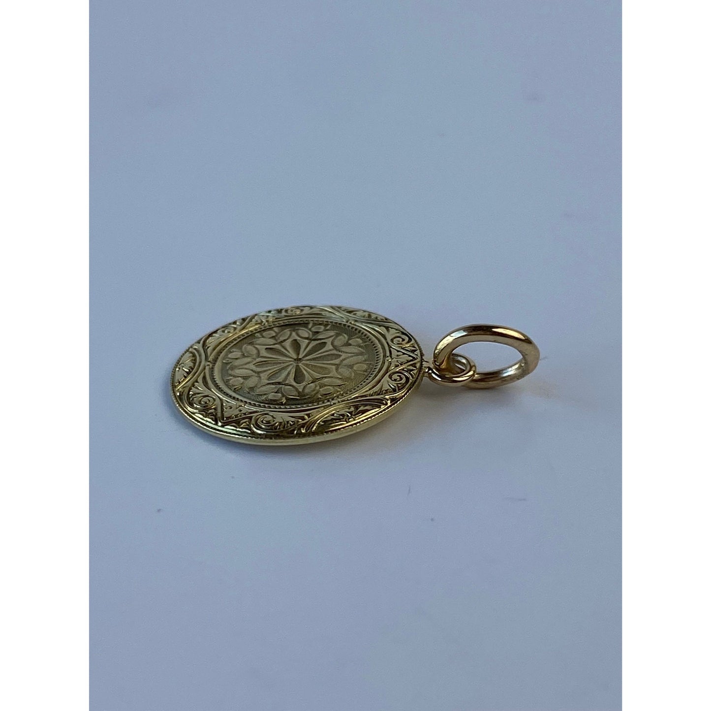 Vintage Solid 14k Yellow Gold Embossed Floral Design Cufflink Conversion Charm