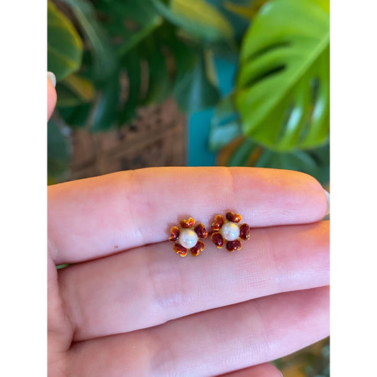 Vintage Solid 14k Yellow Gold Red Enamel Pearl Flower Stud Earrings