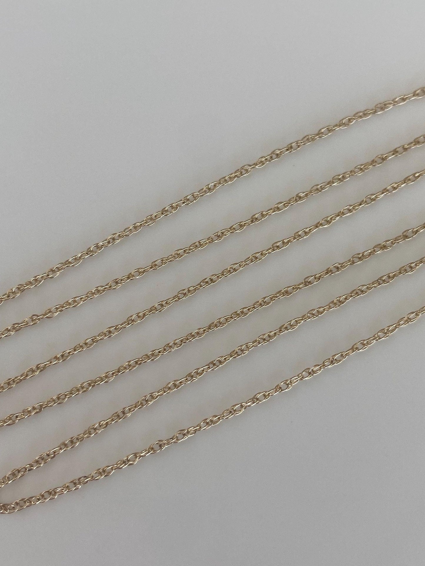 Vintage Solid 14k Yellow Gold Dainty Chain Necklace - 18 inches