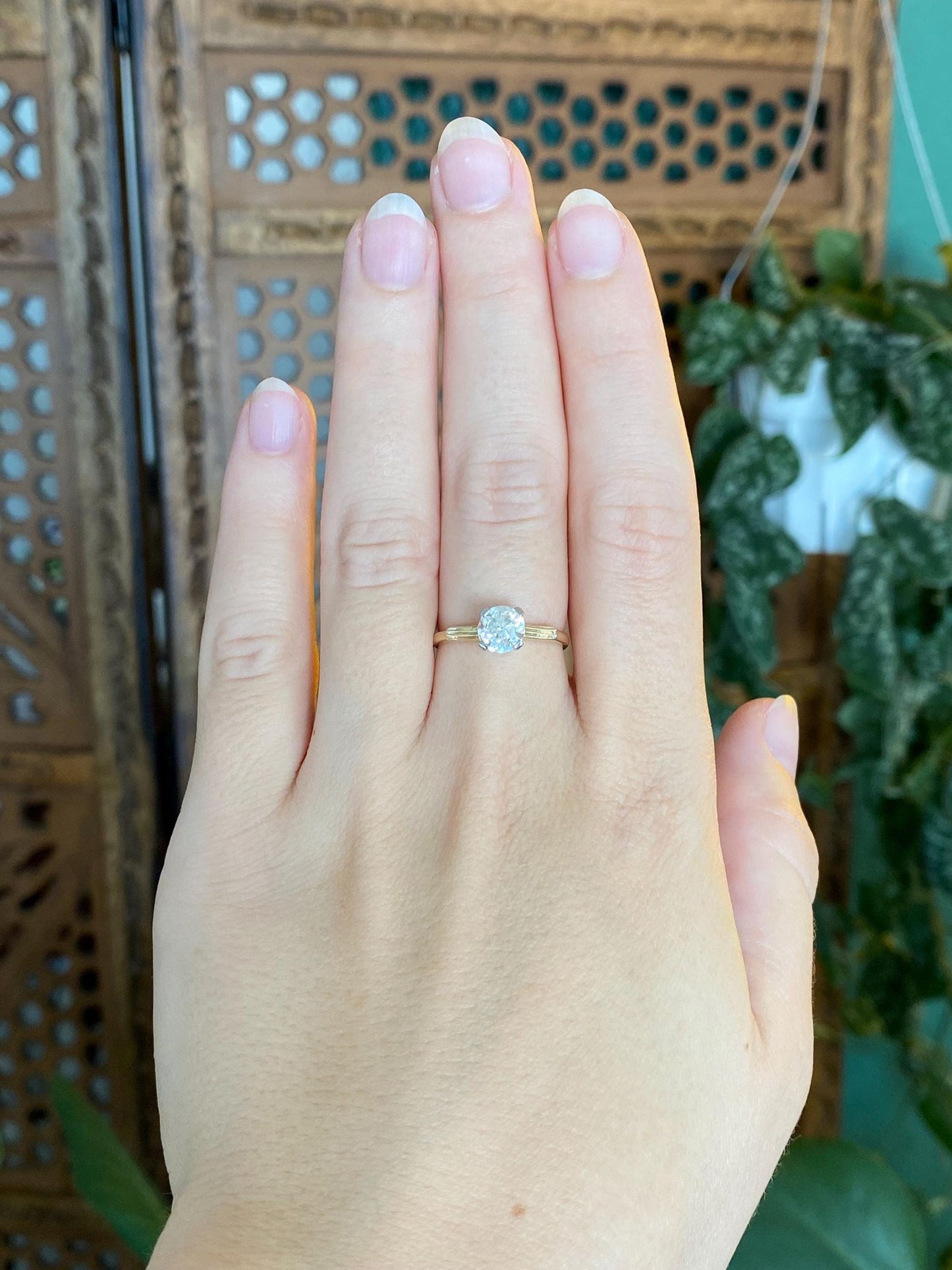 Solid 14k White & Yellow Gold Clear Spinel Solitaire Ring - Size 6.25