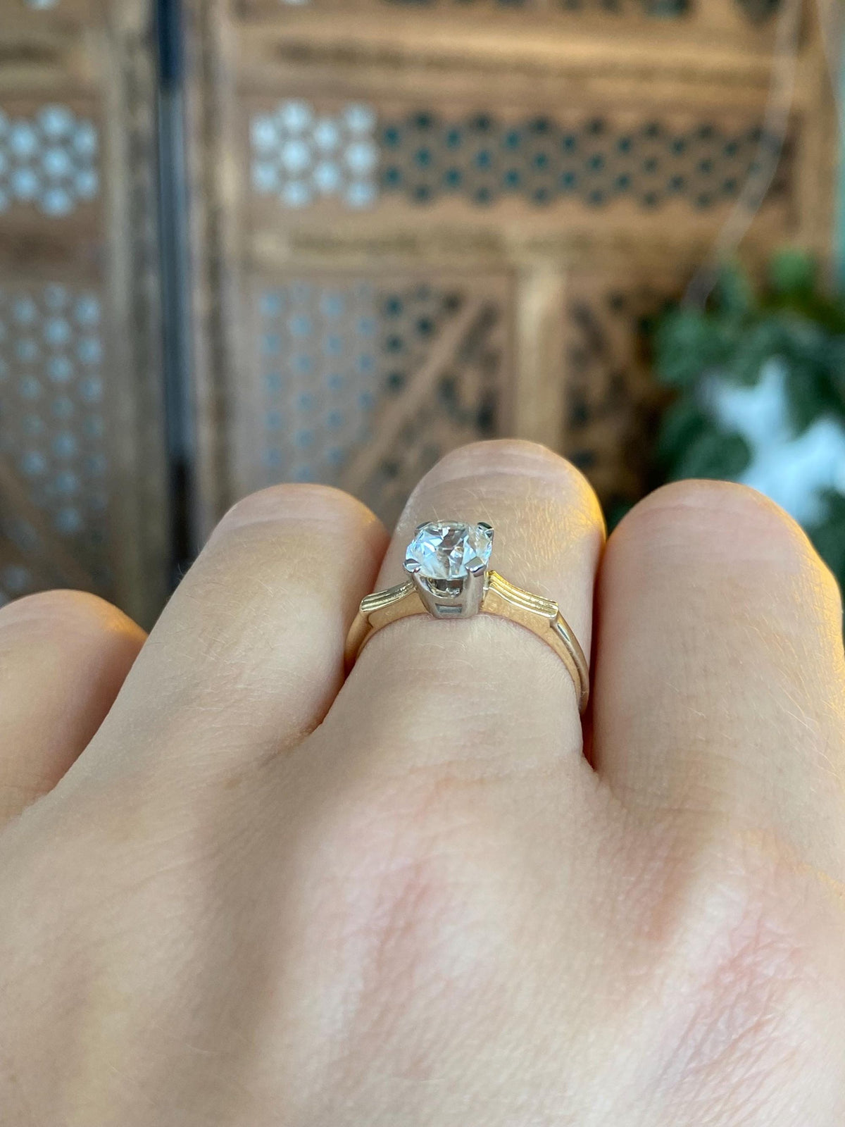 Solid 14k White & Yellow Gold Clear Spinel Solitaire Ring - Size 6.25