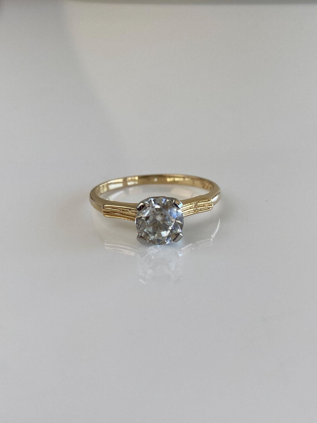 Solid 14k White & Yellow Gold Clear Spinel Solitaire Ring - Size 6.25