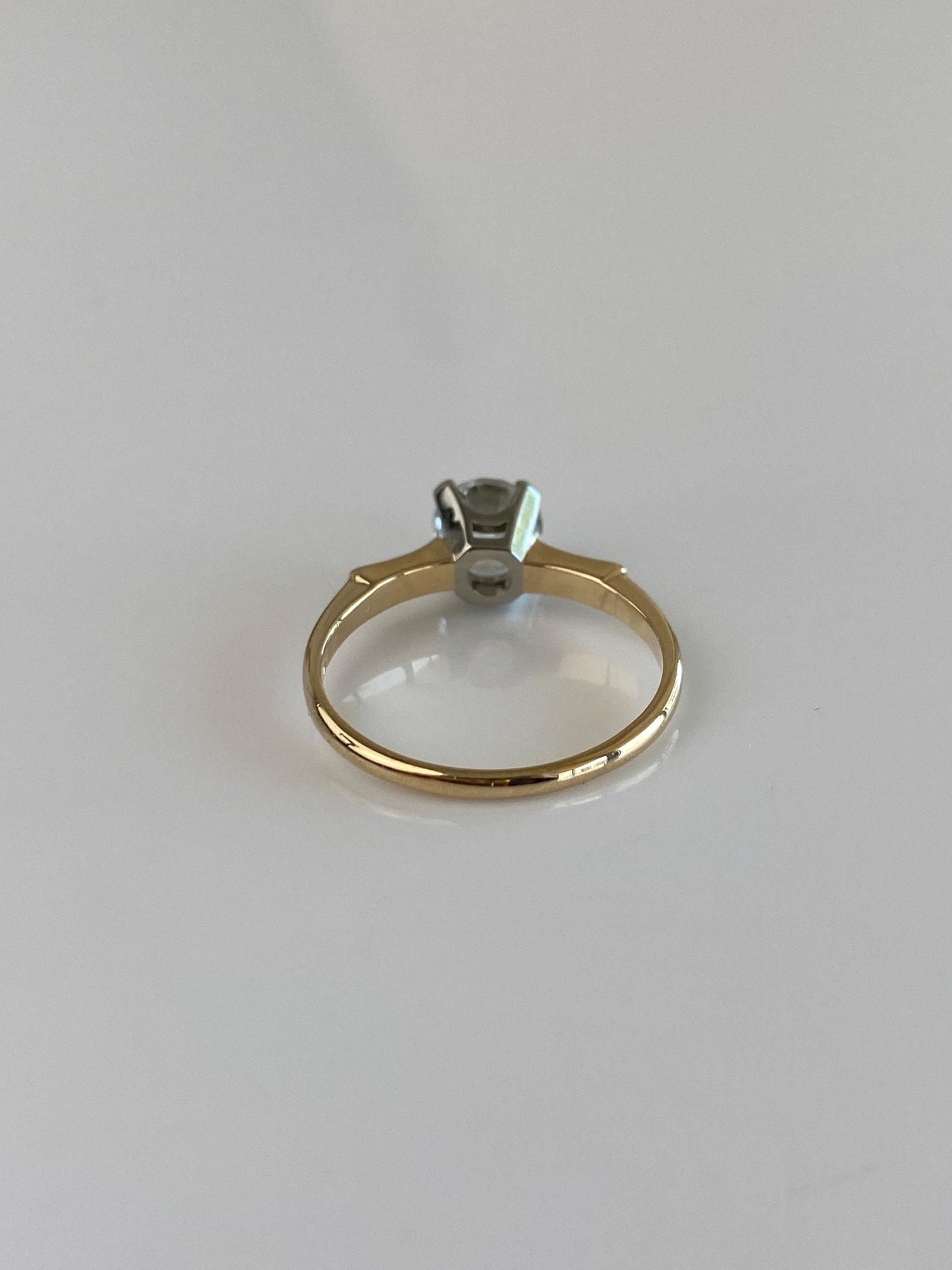 Solid 14k White & Yellow Gold Clear Spinel Solitaire Ring - Size 6.25