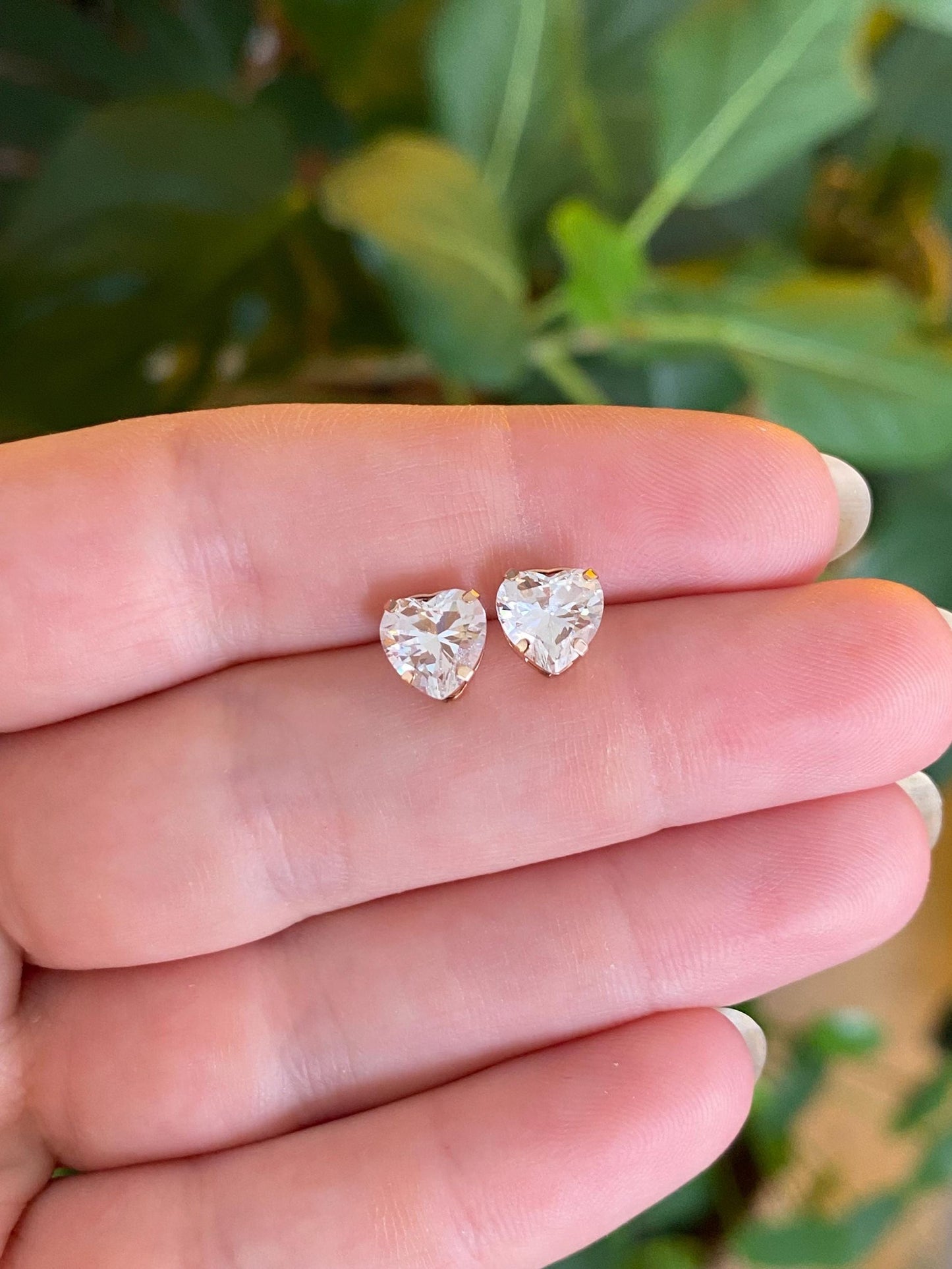 Solid 10k Yellow Gold Clear Cubic Zirconia Heart Stud Earrings
