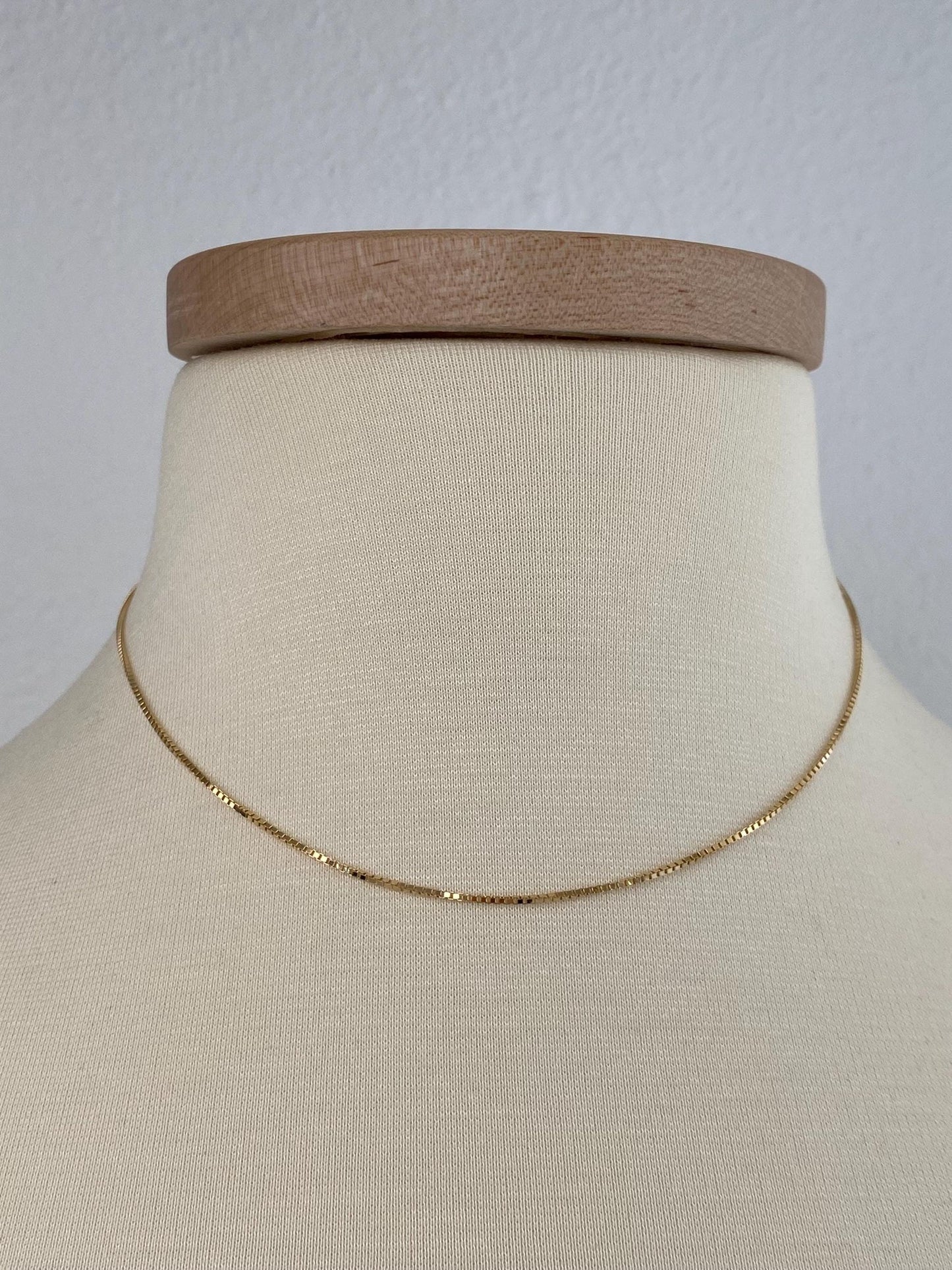 Vintage Solid 18k Yellow Gold Box Chain Necklace - 15.75 inches