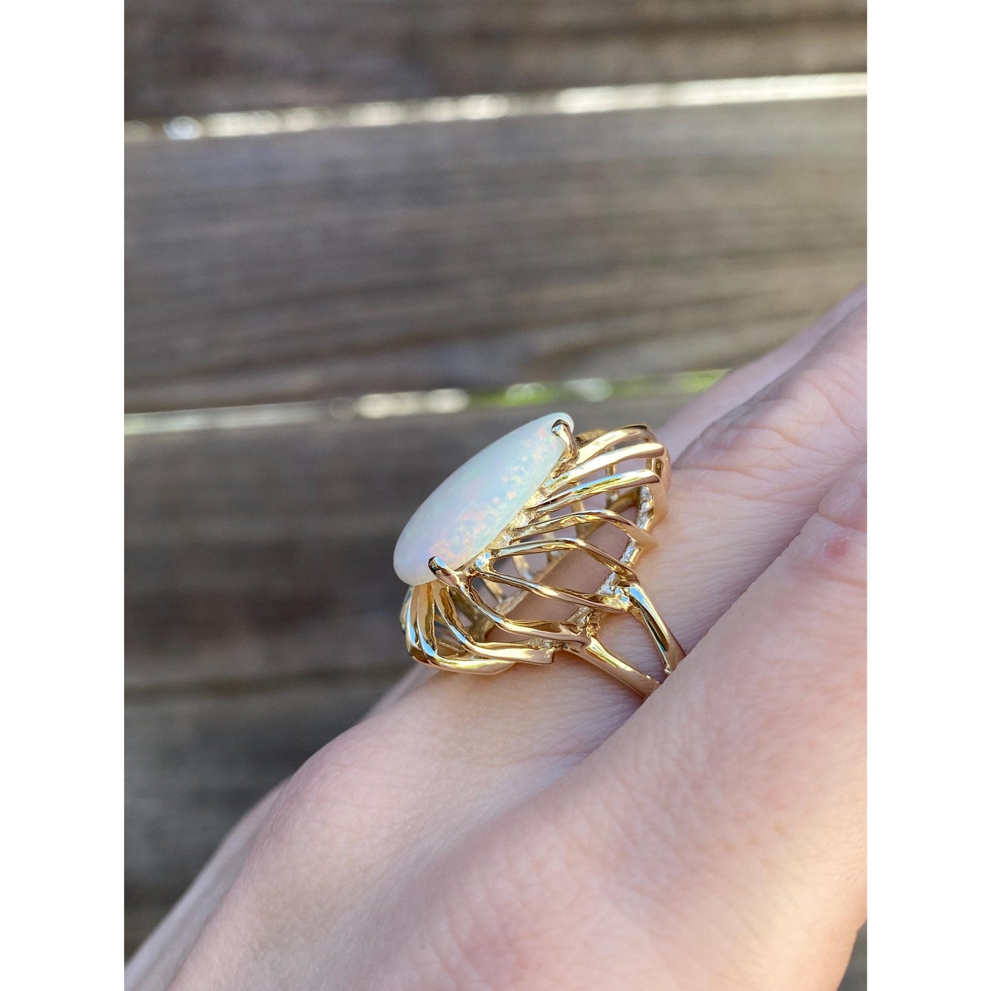 Vintage Solid 14k Yellow Gold Opal Teardrop Cocktail Ring - Size 6.75