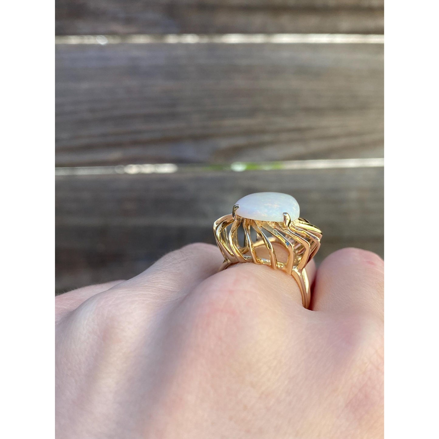 Vintage Solid 14k Yellow Gold Opal Teardrop Cocktail Ring - Size 6.75