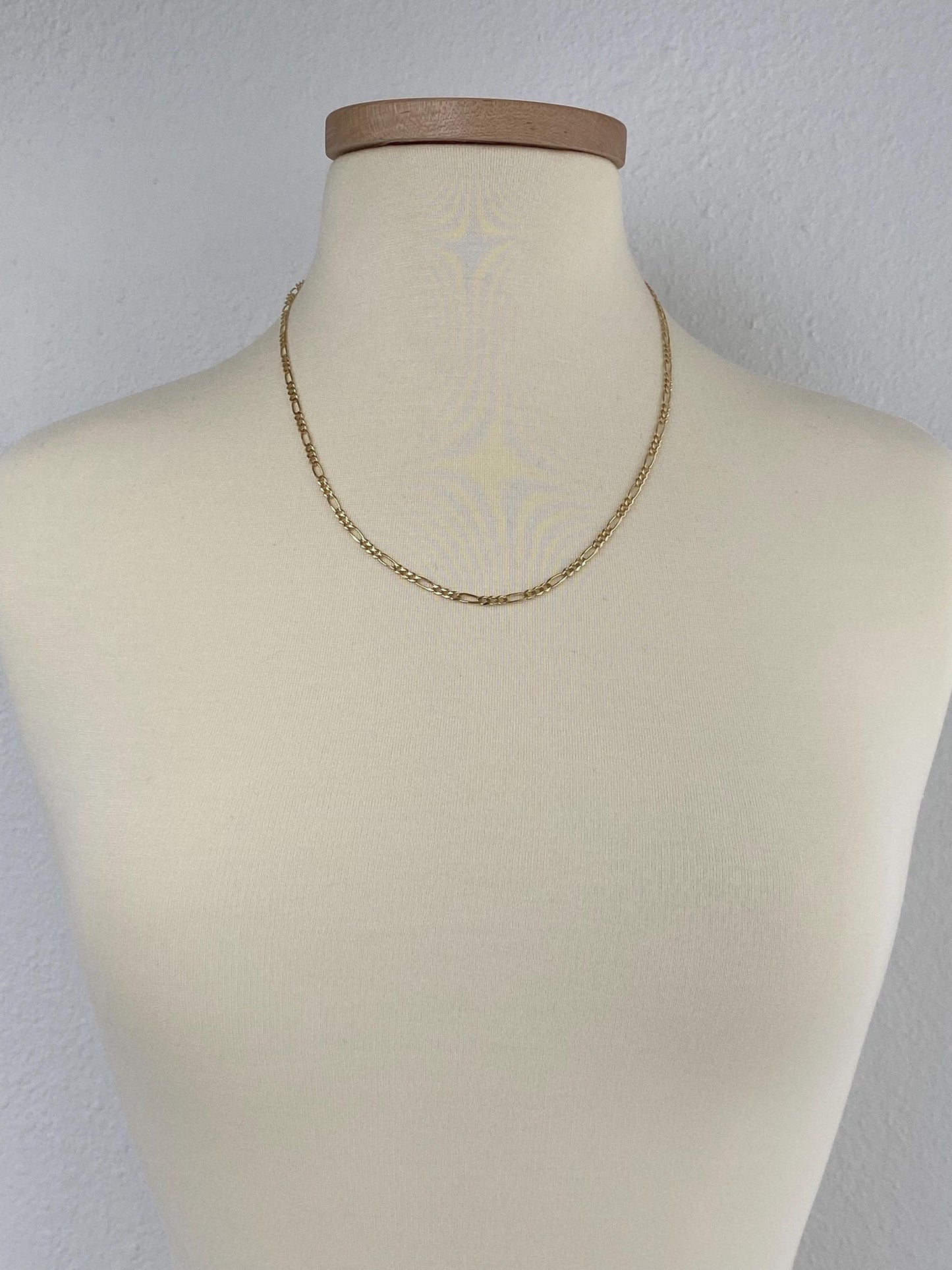 Vintage Solid 14k Yellow Gold Figaro Chain Necklace - 22 inches