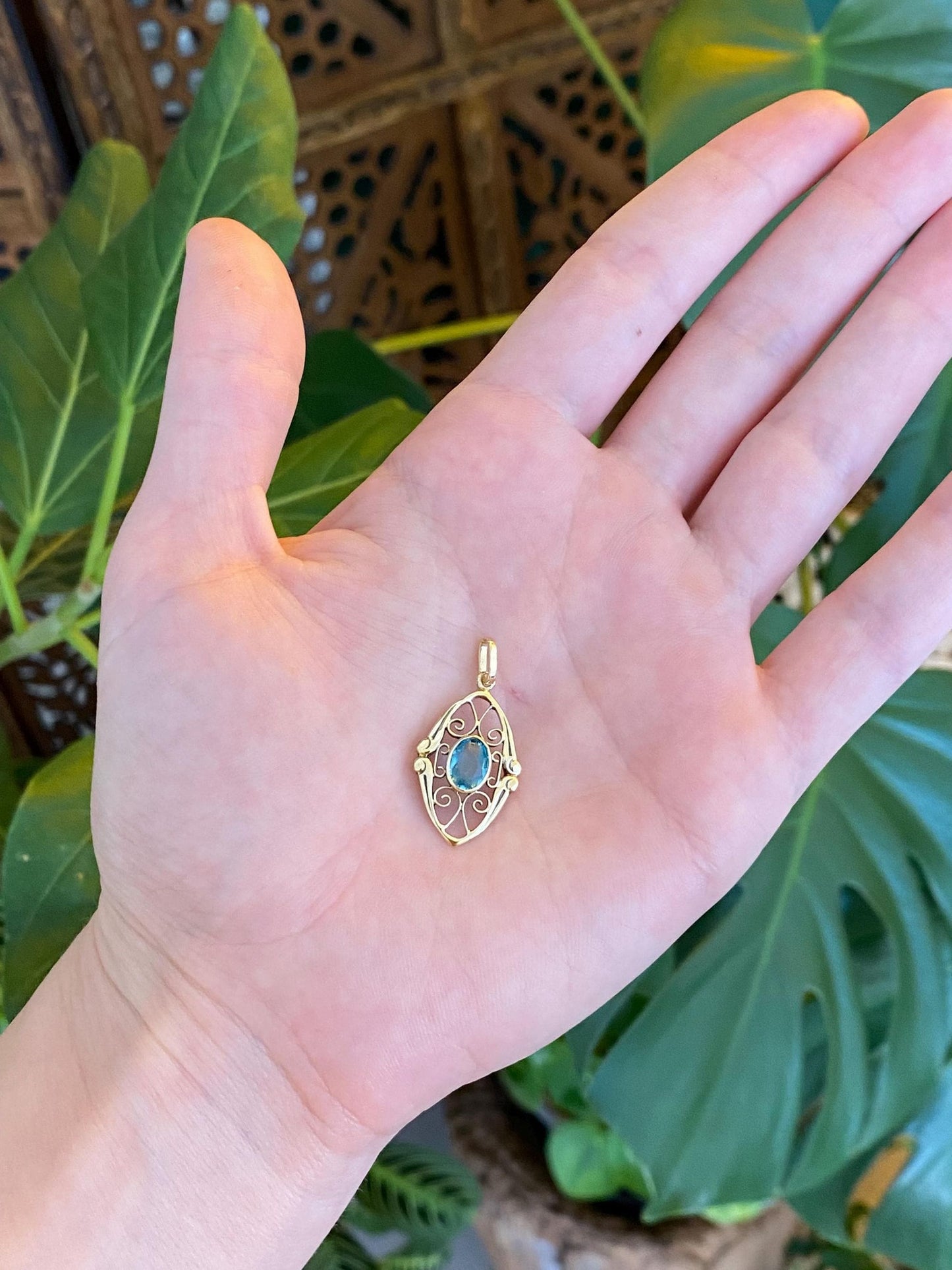 Vintage 14k Yellow Gold Light Blue Cubic Zirconia Charm