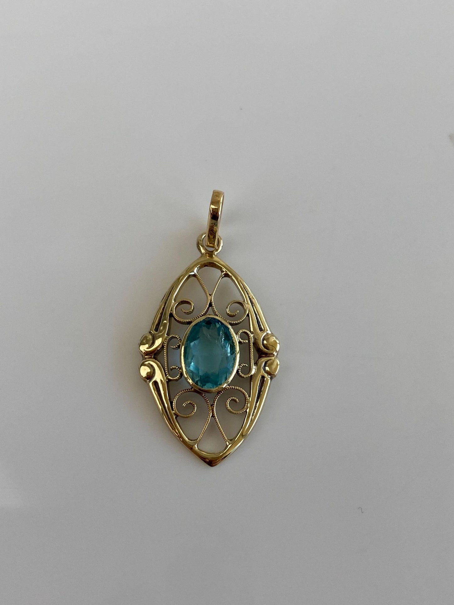 Vintage 14k Yellow Gold Light Blue Cubic Zirconia Charm