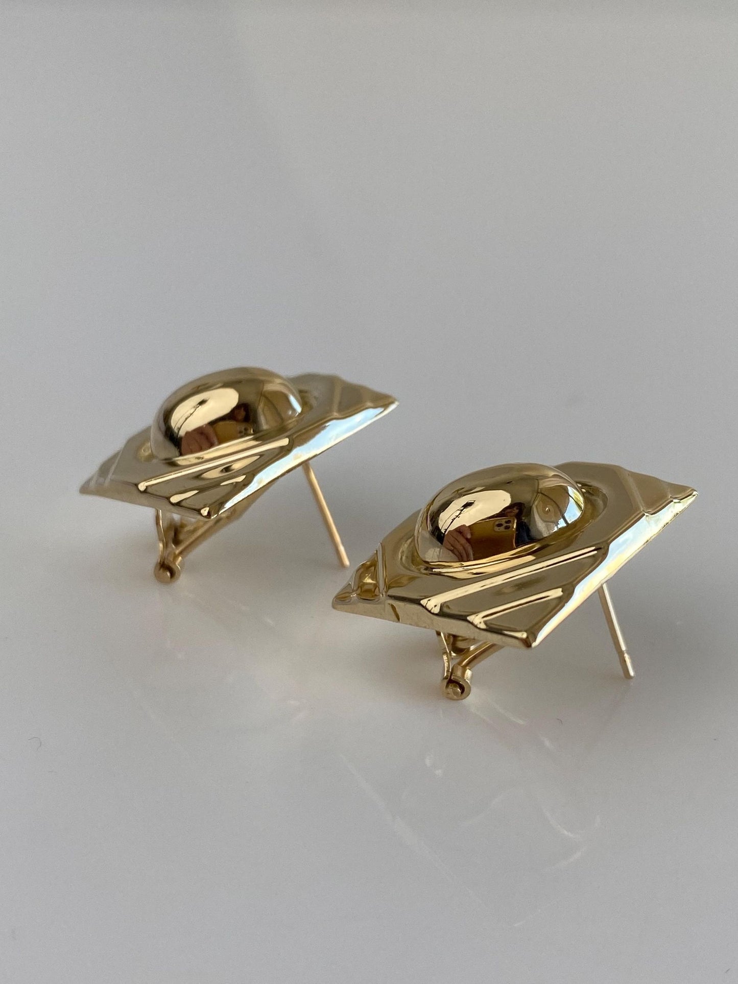 Vintage 14k Yellow Gold Designed Square Stud Earrings