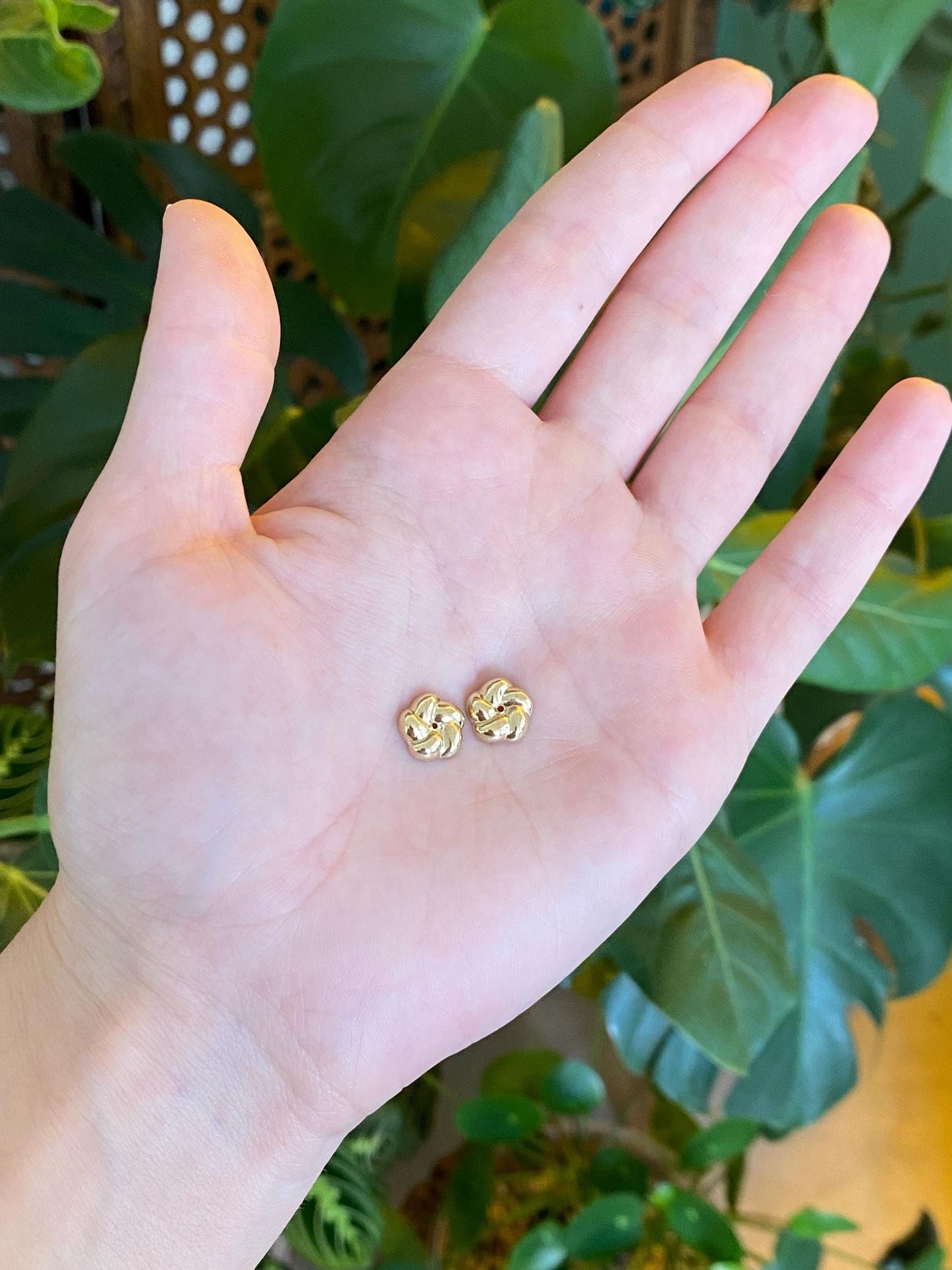 Vintage Solid 14k Yellow Gold Knot Style Earring Jackets