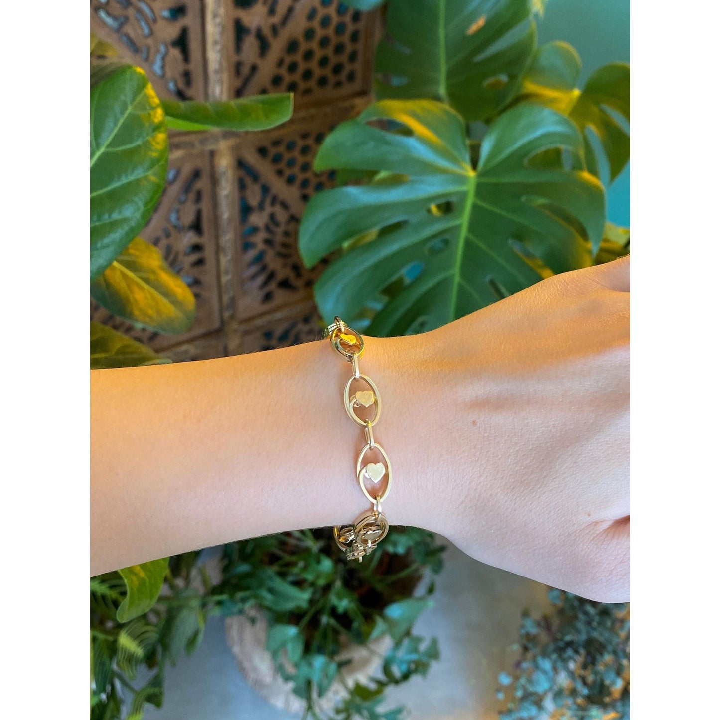 Vintage Solid 14k Yellow Gold Heart Link Bracelet - 7.25 inches