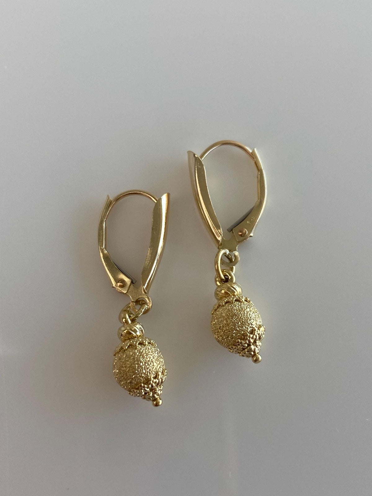 Vintage 14k & 18k Yellow Gold Sparkly Ball Dangle Earrings