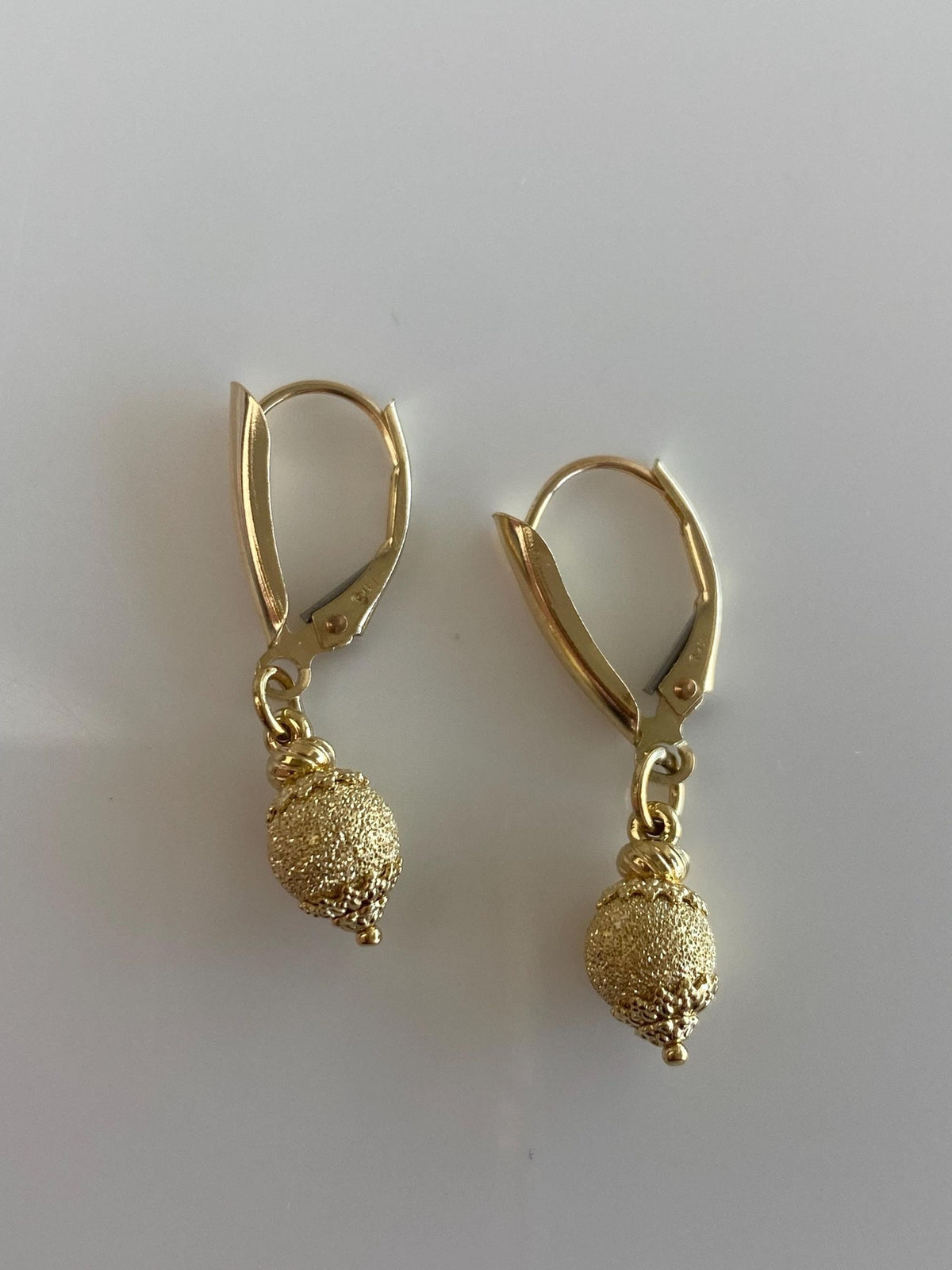 Vintage 14k & 18k Yellow Gold Sparkly Ball Dangle Earrings