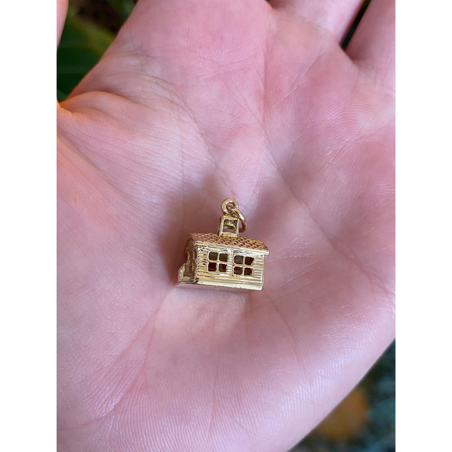 Vintage Solid 14k Yellow Gold School House Church Charm