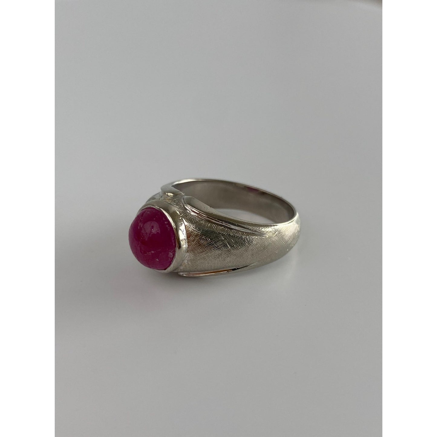 Vintage Solid 10k White Gold Pink Star Sapphire Signet Ring - Size 7.75