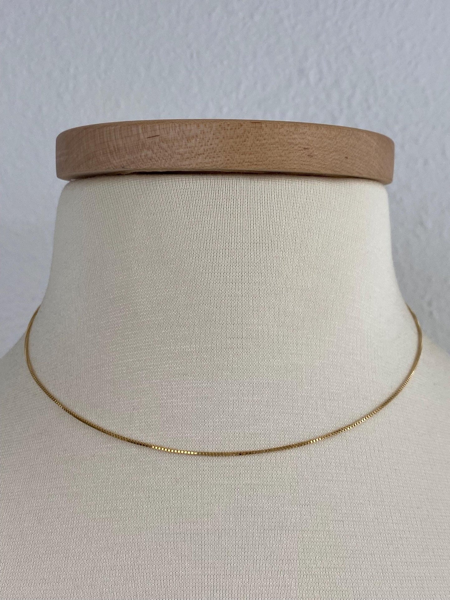 Vintage Solid 14k Yellow Gold Box Chain Necklace - 16 inches