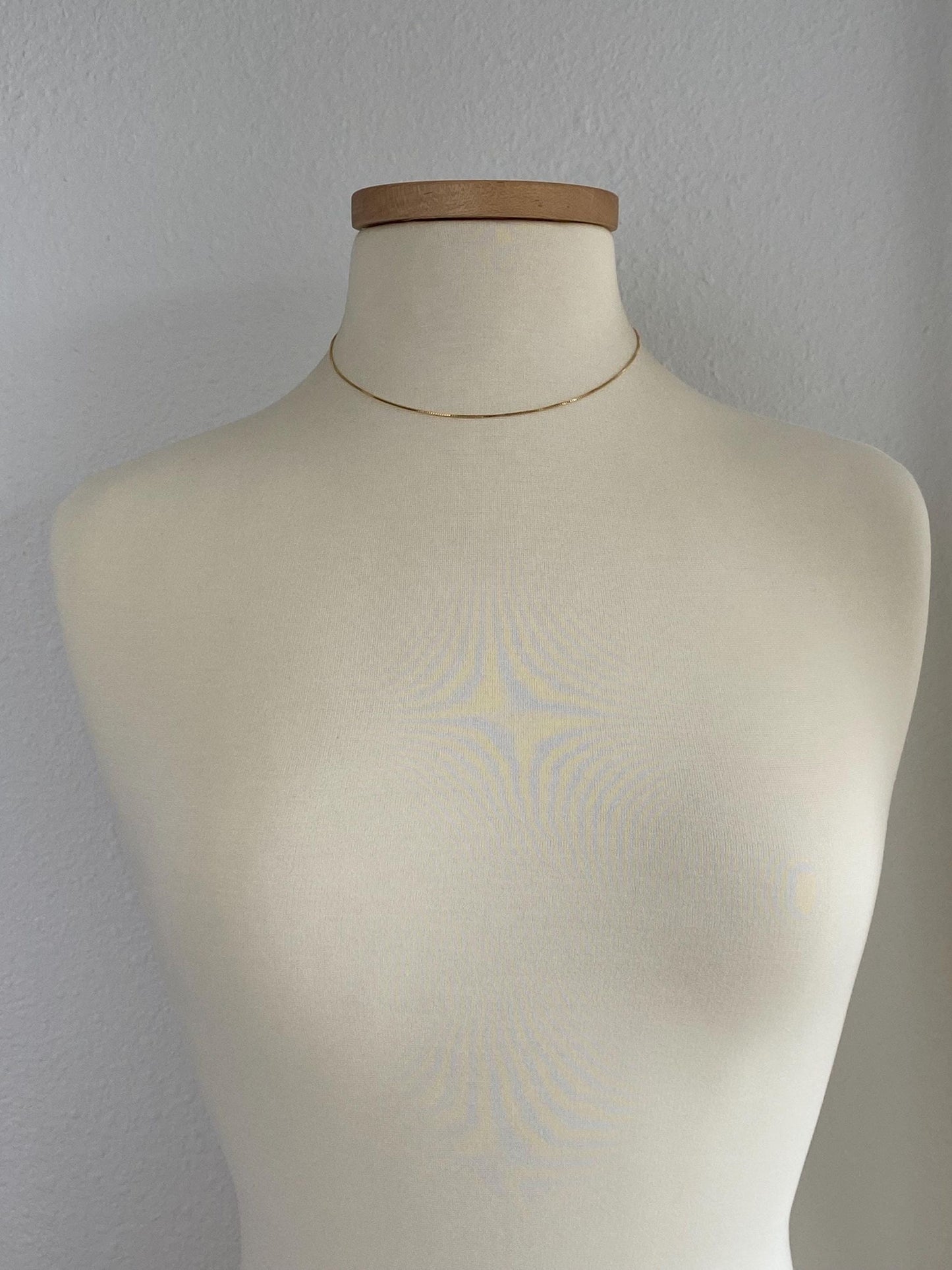 Vintage Solid 14k Yellow Gold Box Chain Necklace - 16 inches