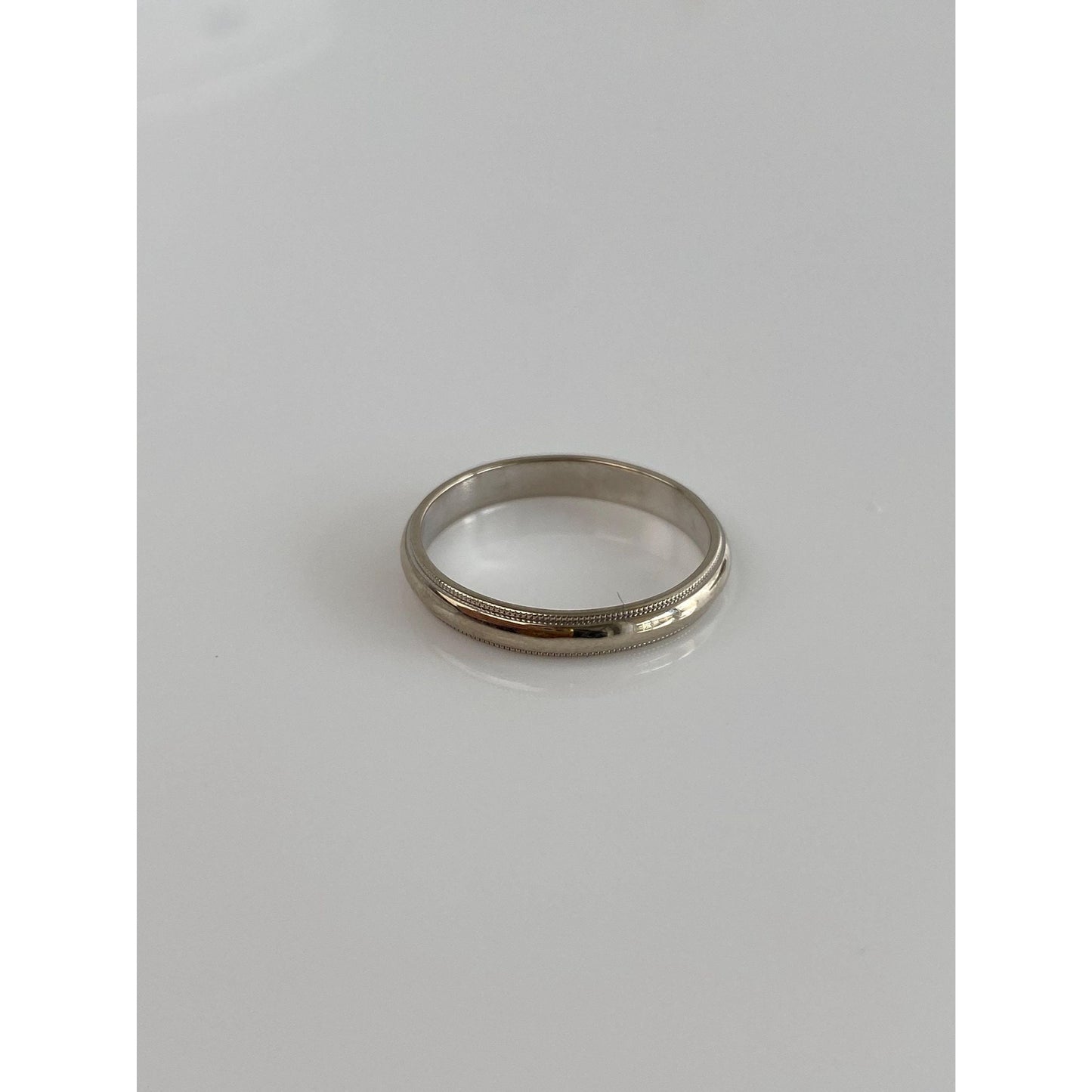 Vintage Solid 14k White Gold Milgrain Ring Band - Size 7.5