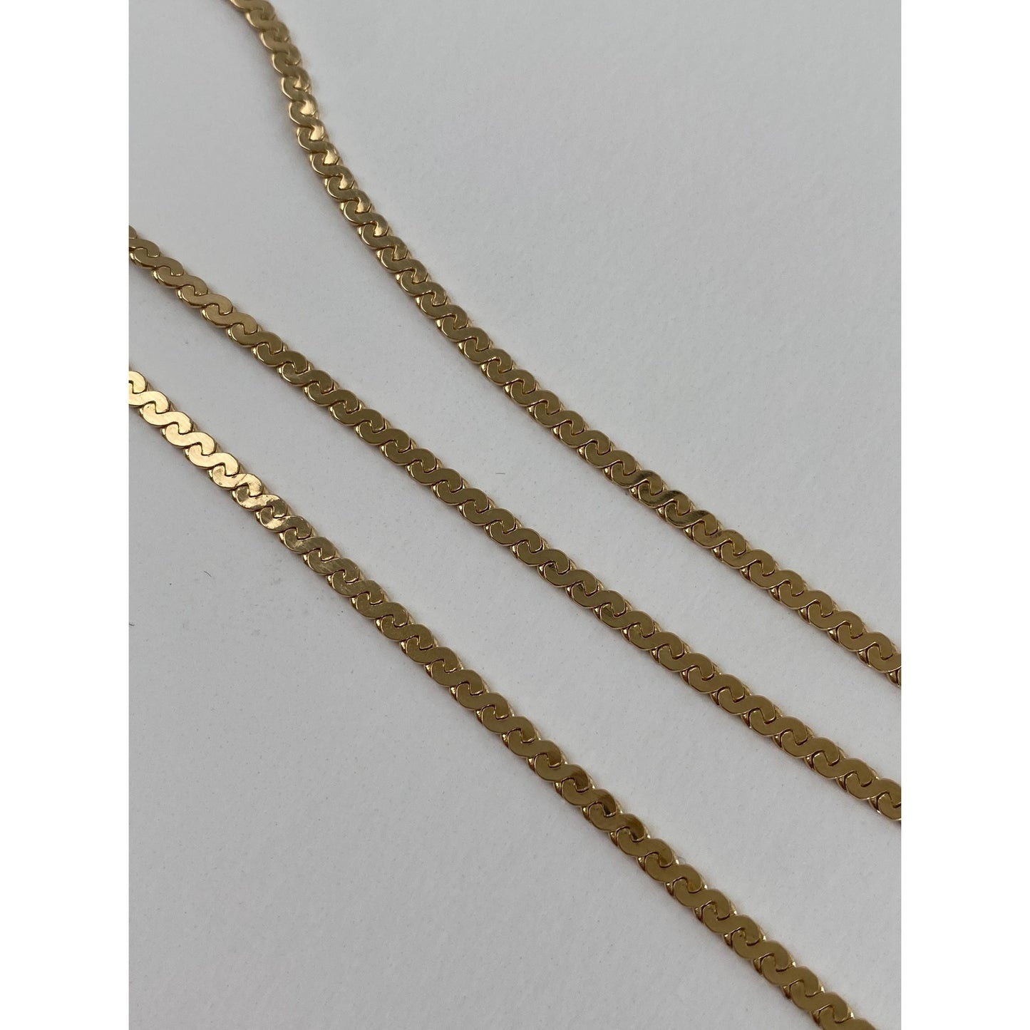 Vintage Solid 14k Yellow Gold Chunky Serpentine Chain Necklace - 15 inches