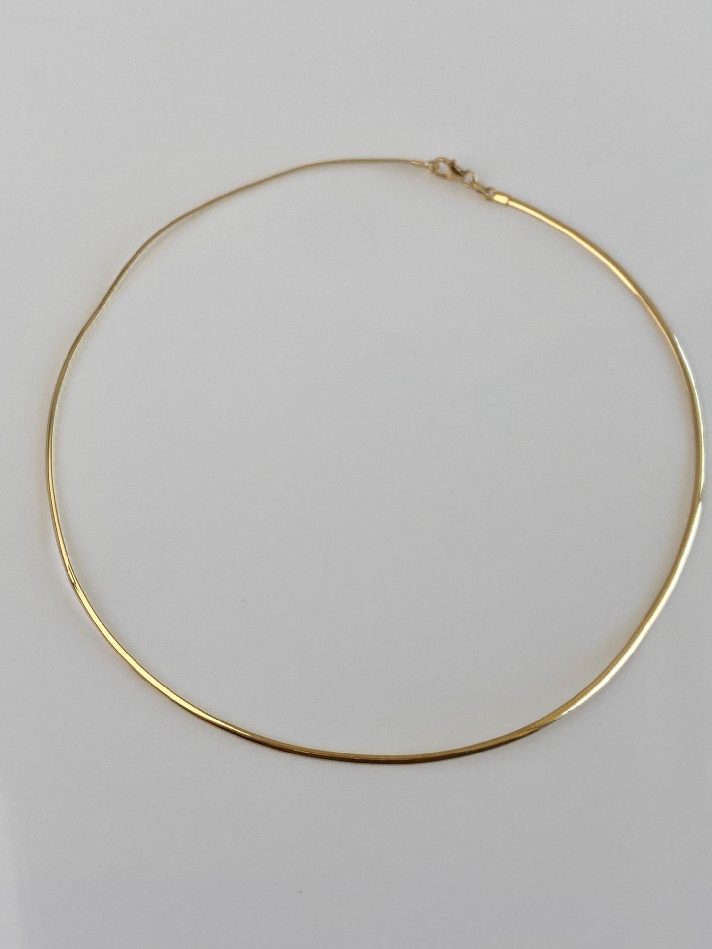 Vintage Solid 18k Yellow Gold Slim Omega Chain Necklace - 16.5 inches