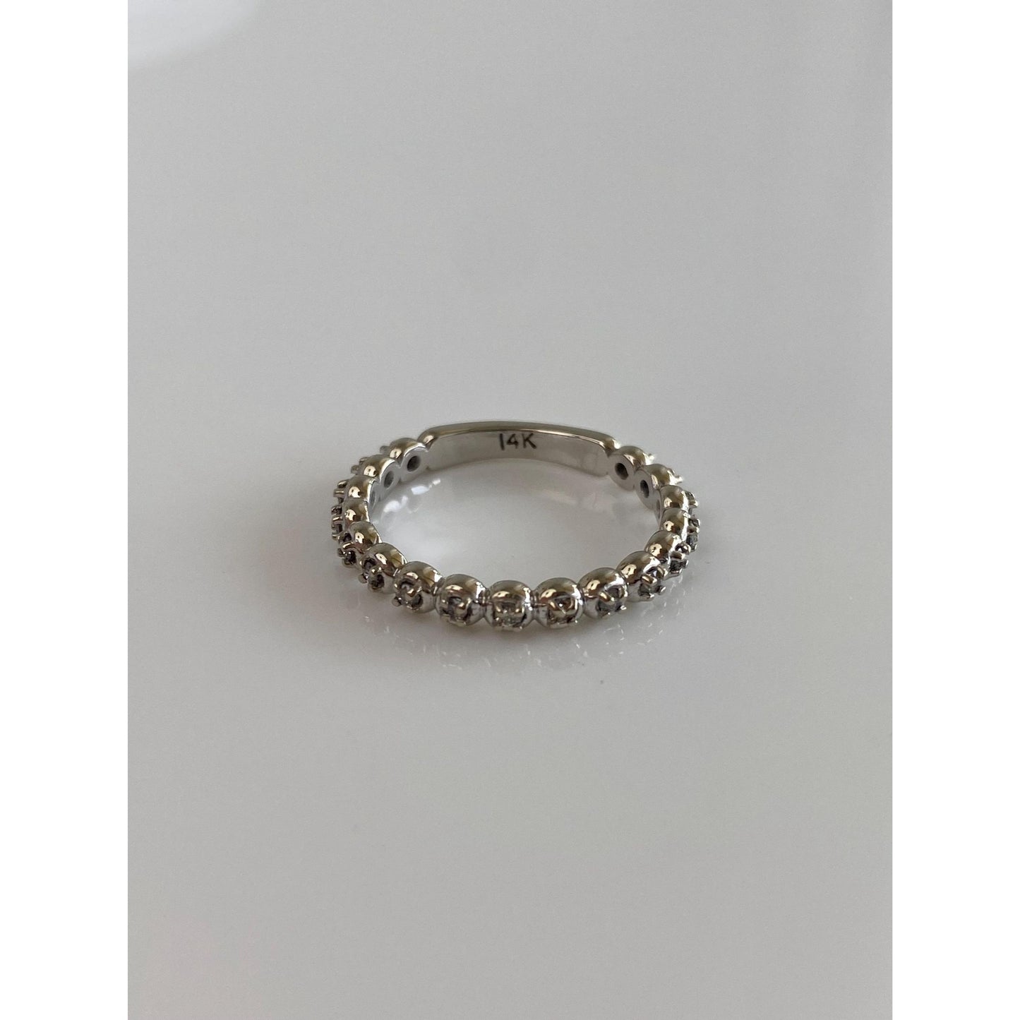 Vintage Solid 14k White Gold Diamond Beaded Texture Ring Band - Size 6.5