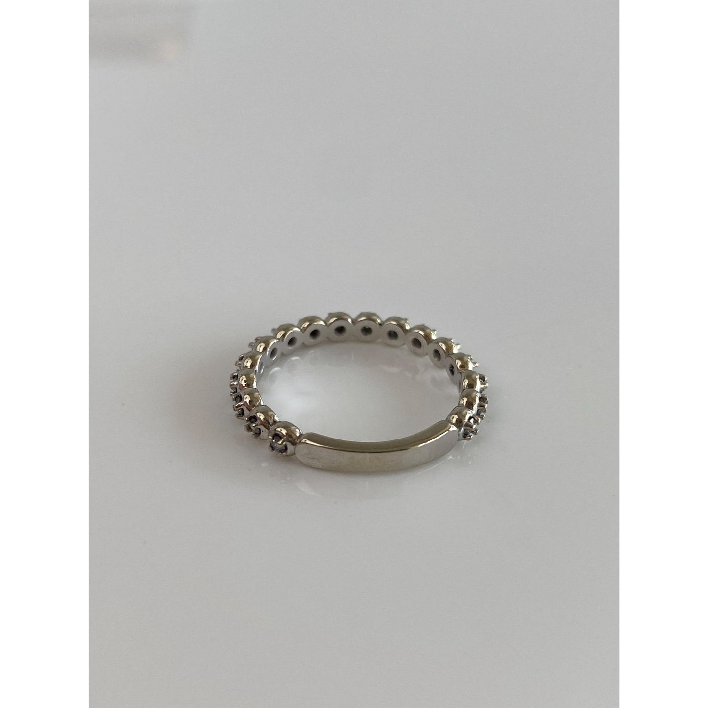 Vintage Solid 14k White Gold Diamond Beaded Texture Ring Band - Size 6.5