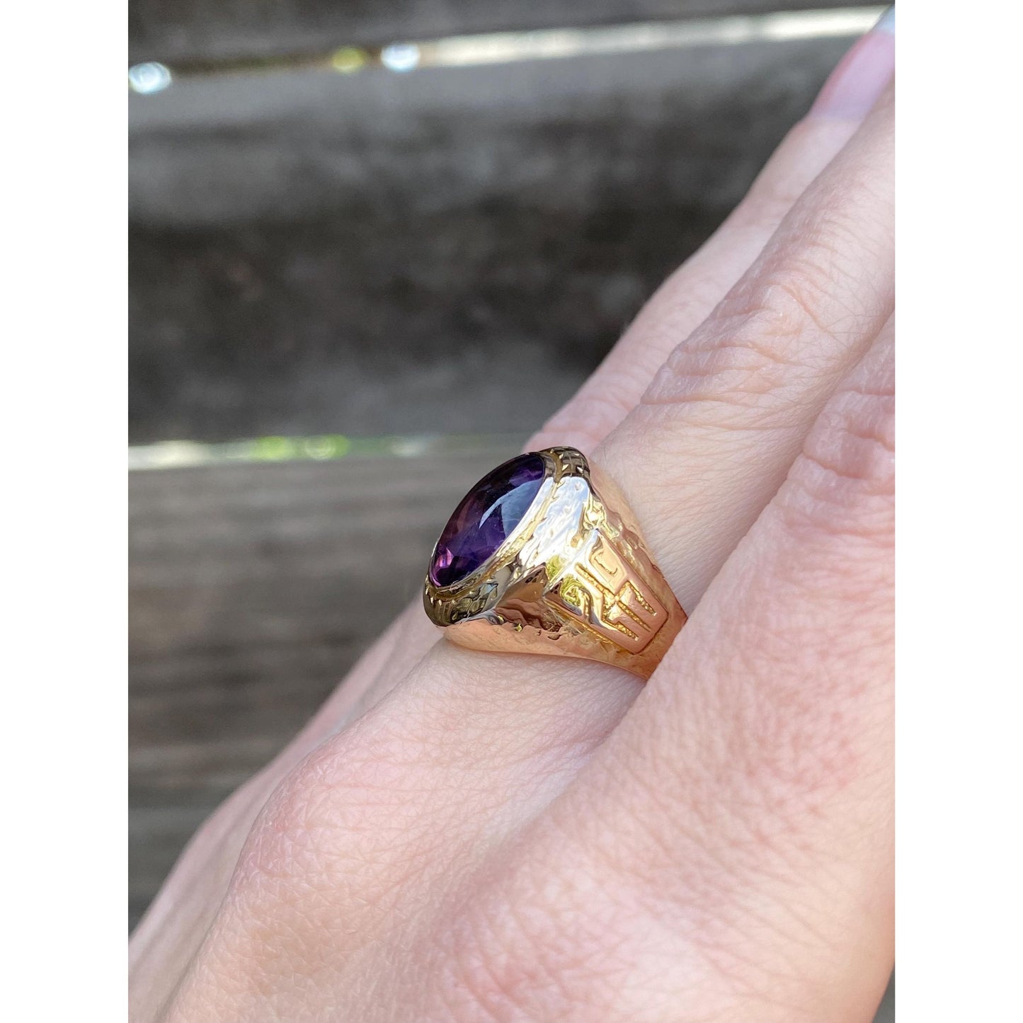 Vintage Solid 10k Yellow Gold Amethyst Signet Ring - Size 6.5