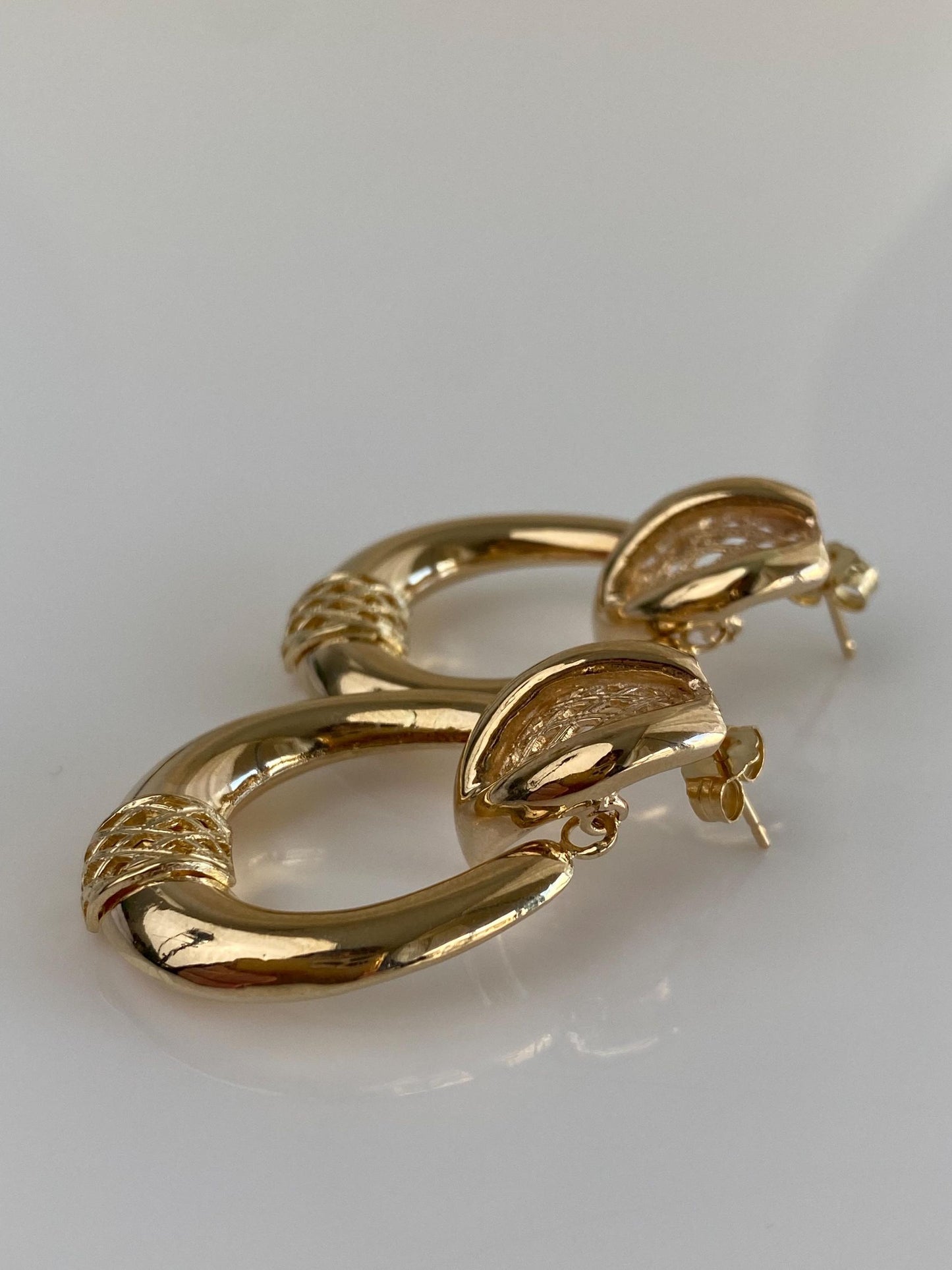 Vintage 14k Yellow Gold Open Work Design Hoop Stud Earrings