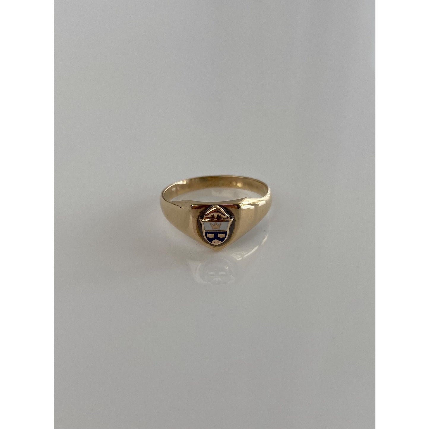 Vintage Solid 10k Yellow Gold Enamel Crest Signet Ring - Size 4.75
