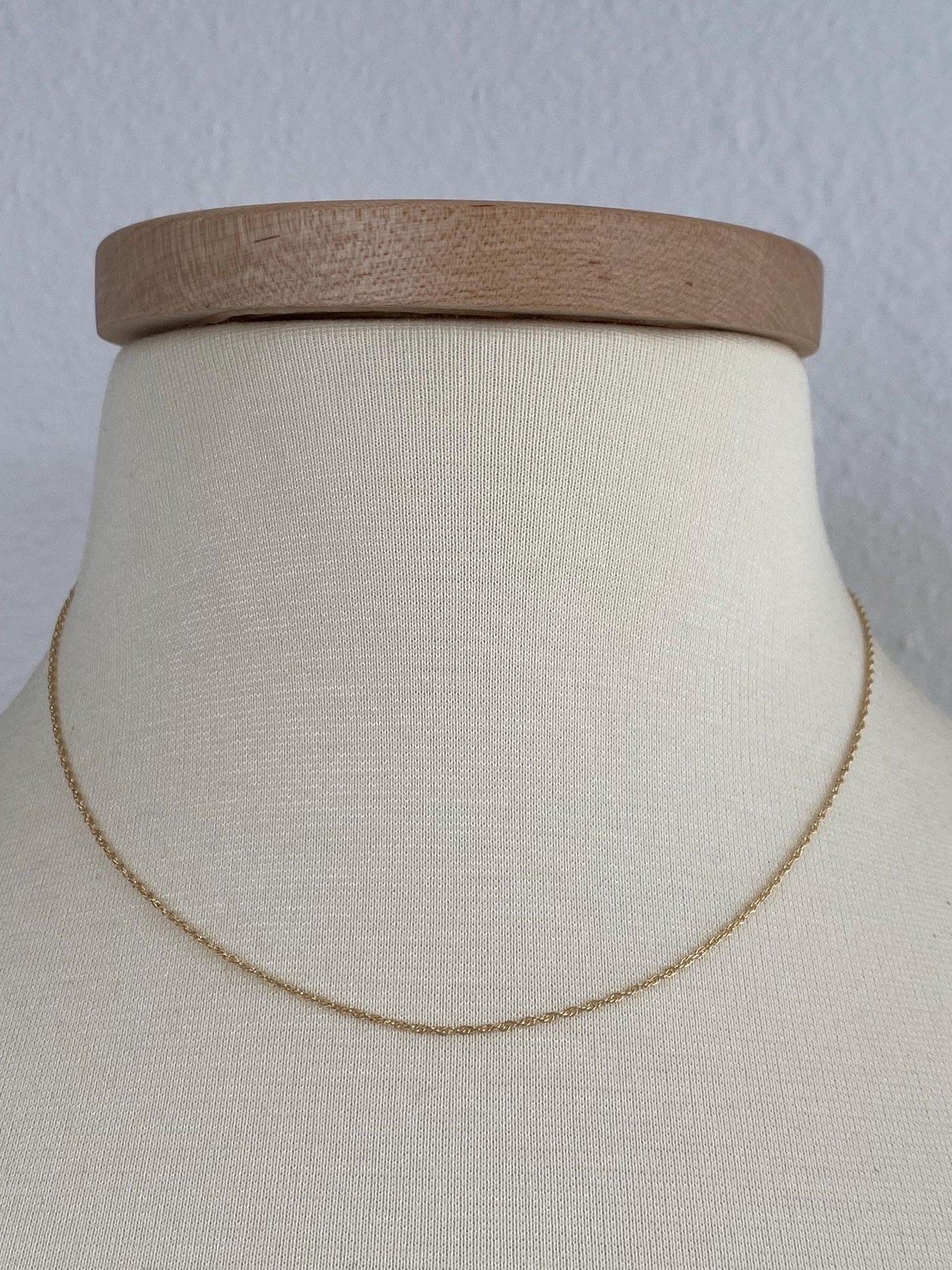 Vintage Solid 14k Yellow Gold Chain Necklace - 16.5 inches