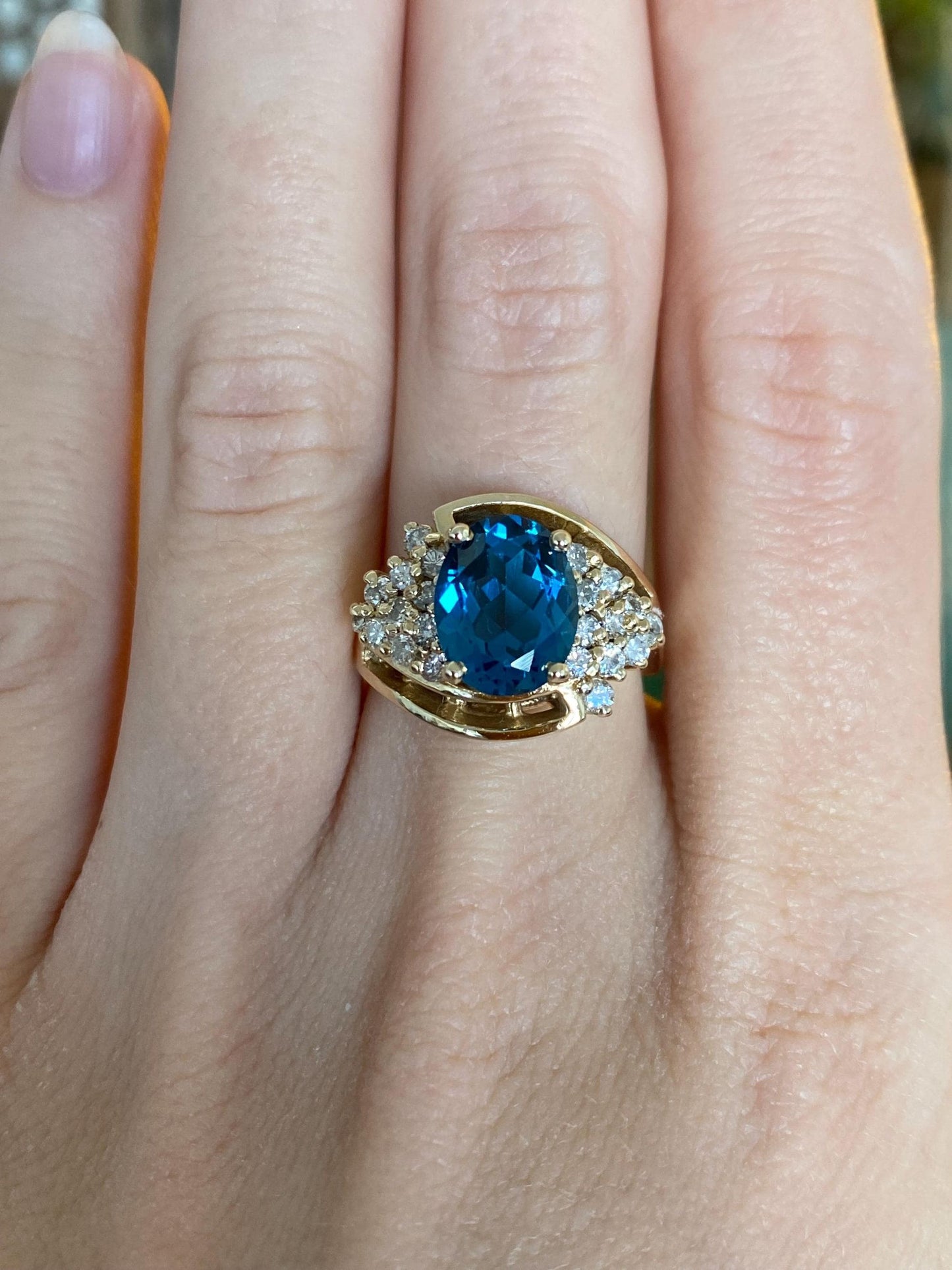 Vintage Solid 14k Yellow Gold Diamond Topaz Ring - Size 6.25