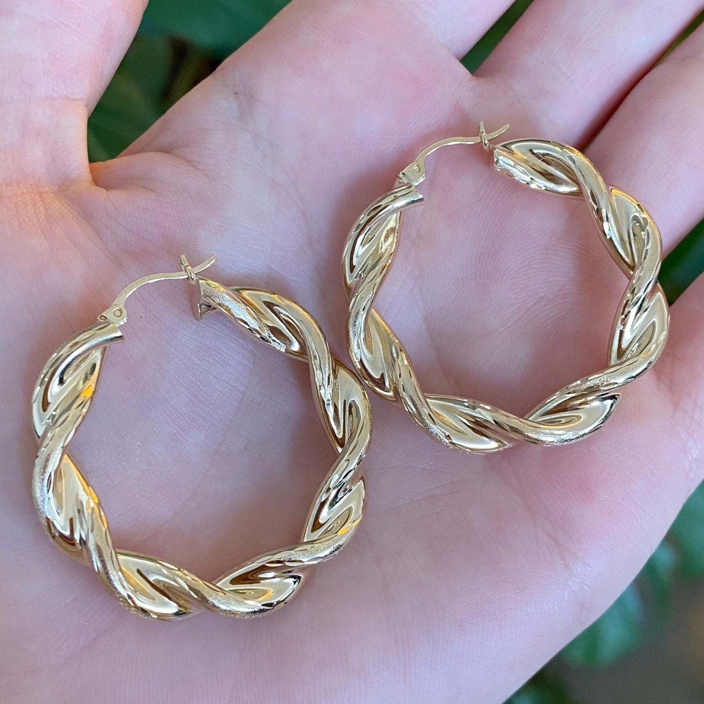 Vintage 14k Yellow Gold Chunky Twist Hoop Earrings