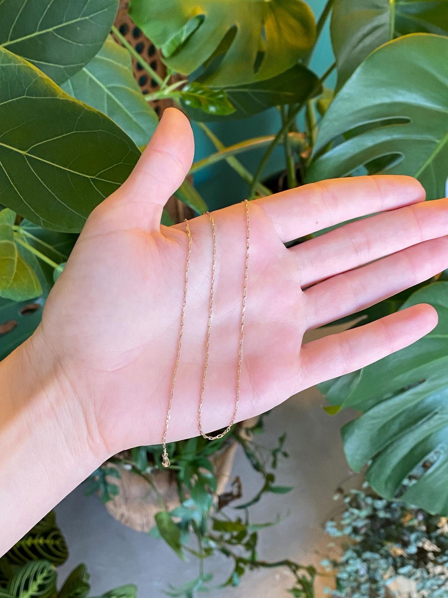 Vintage Solid 10k Yellow Gold Elongated Cable Chain Necklace - 17.75 inches