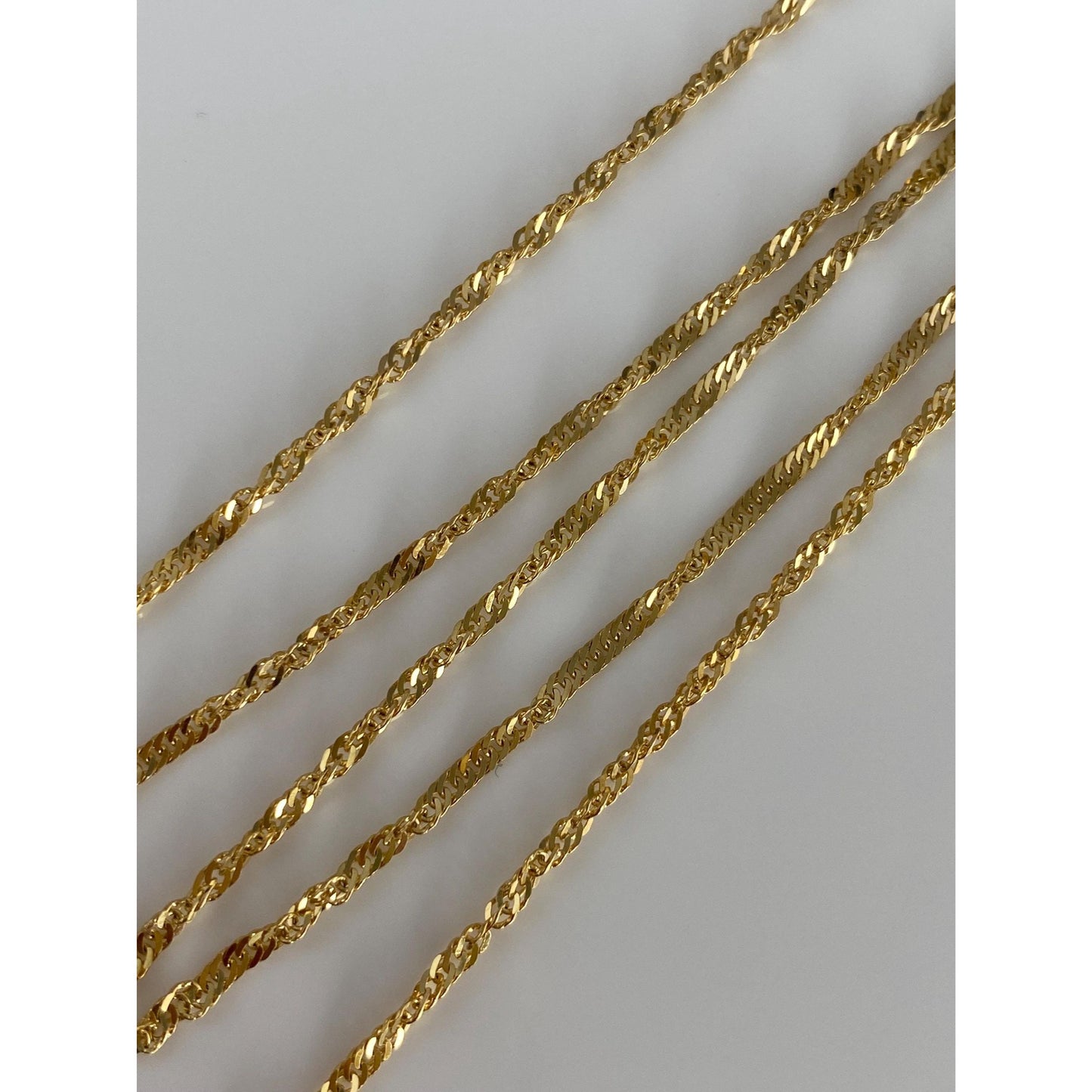 Vintage Solid 14k Yellow Gold Twist Chain Necklace - 18 inches