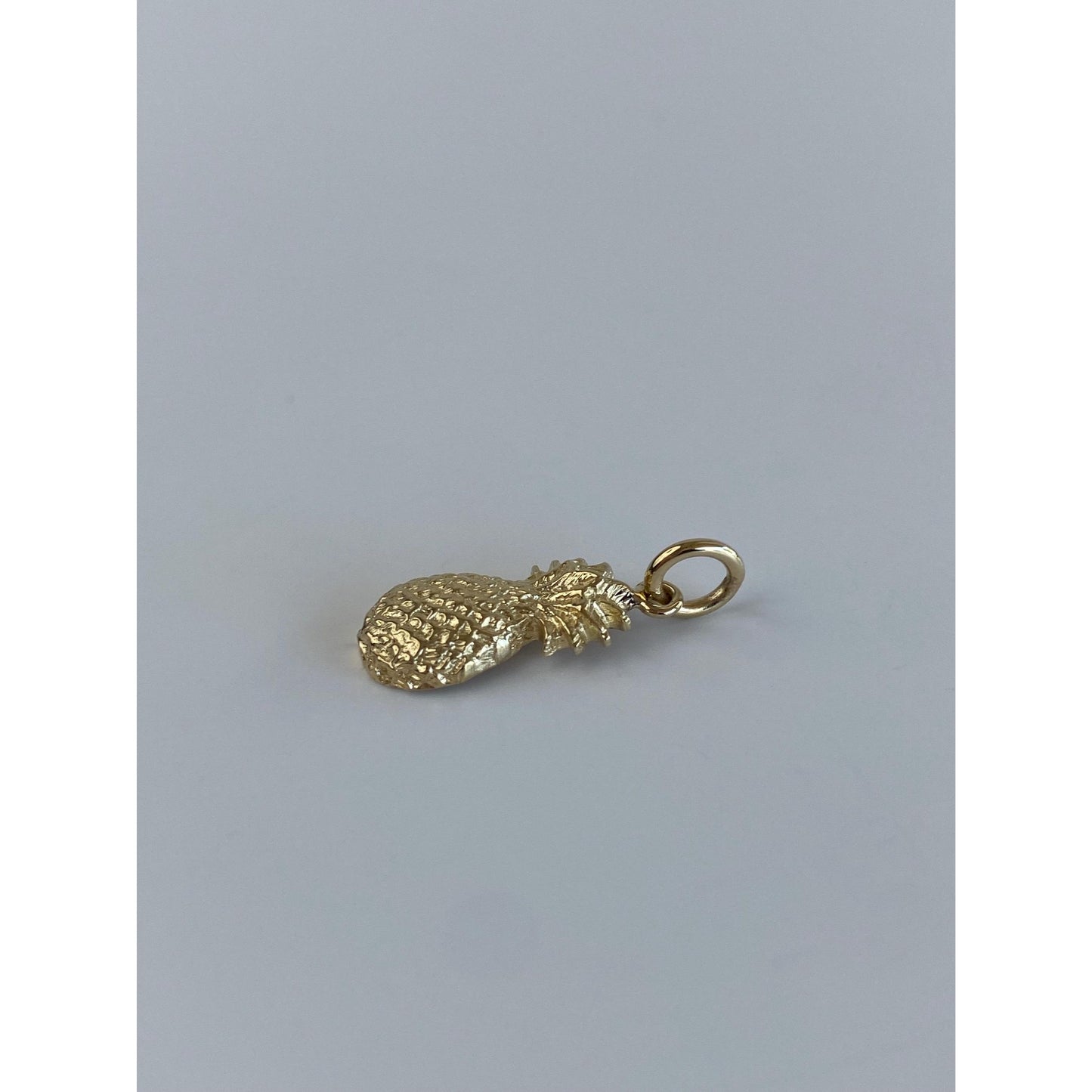 Vintage Solid 14k Yellow Gold Pineapple Charm