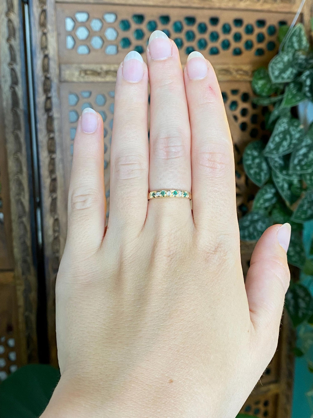 Vintage Solid 14k Yellow Gold Diamond Emerald Ring Band - Size 6.5
