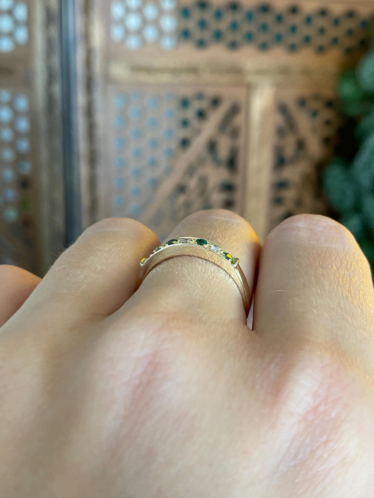 Vintage Solid 14k Yellow Gold Diamond Emerald Ring Band - Size 6.5